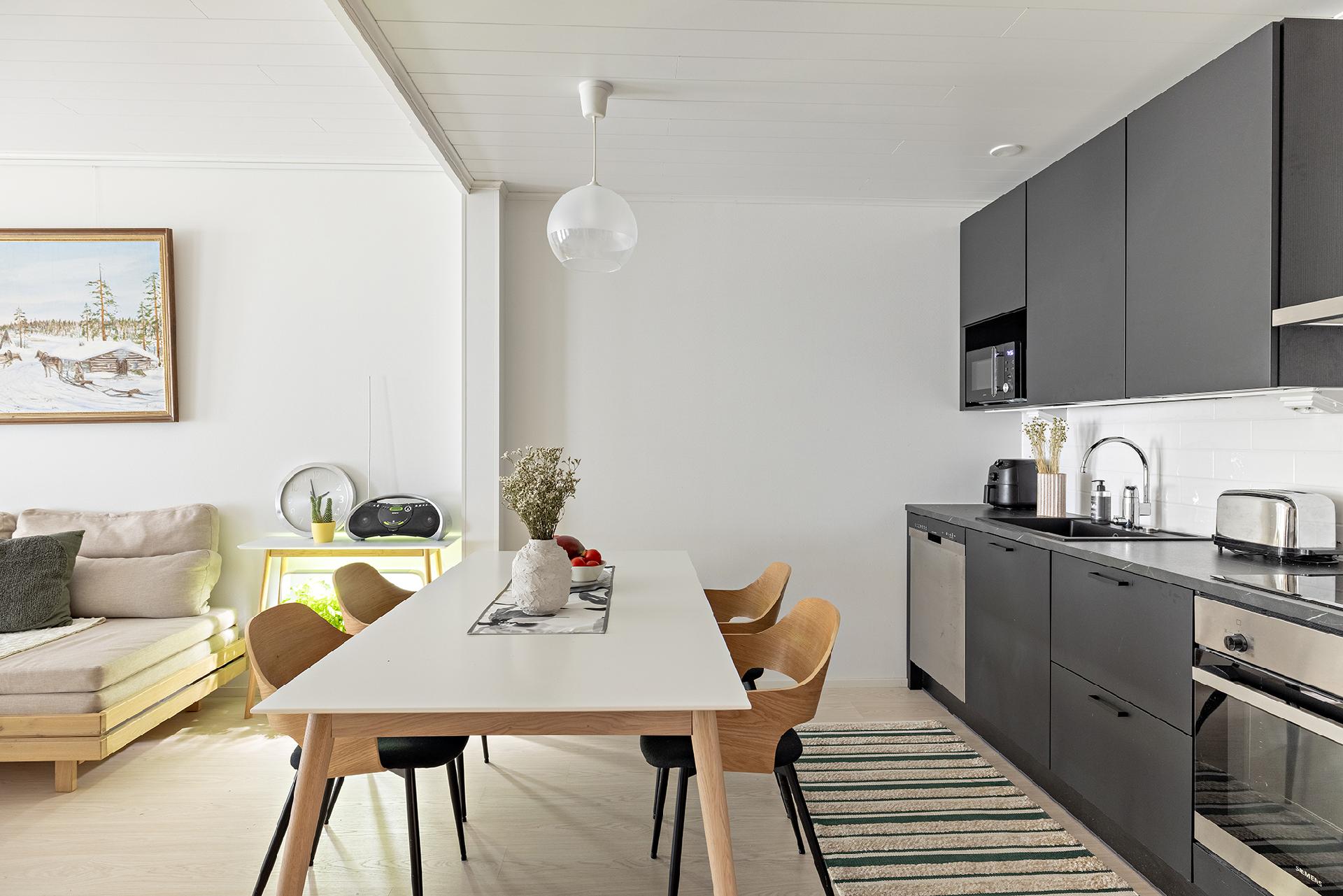 Hölkkäkuja 2, Kivikkokangas, Oulu