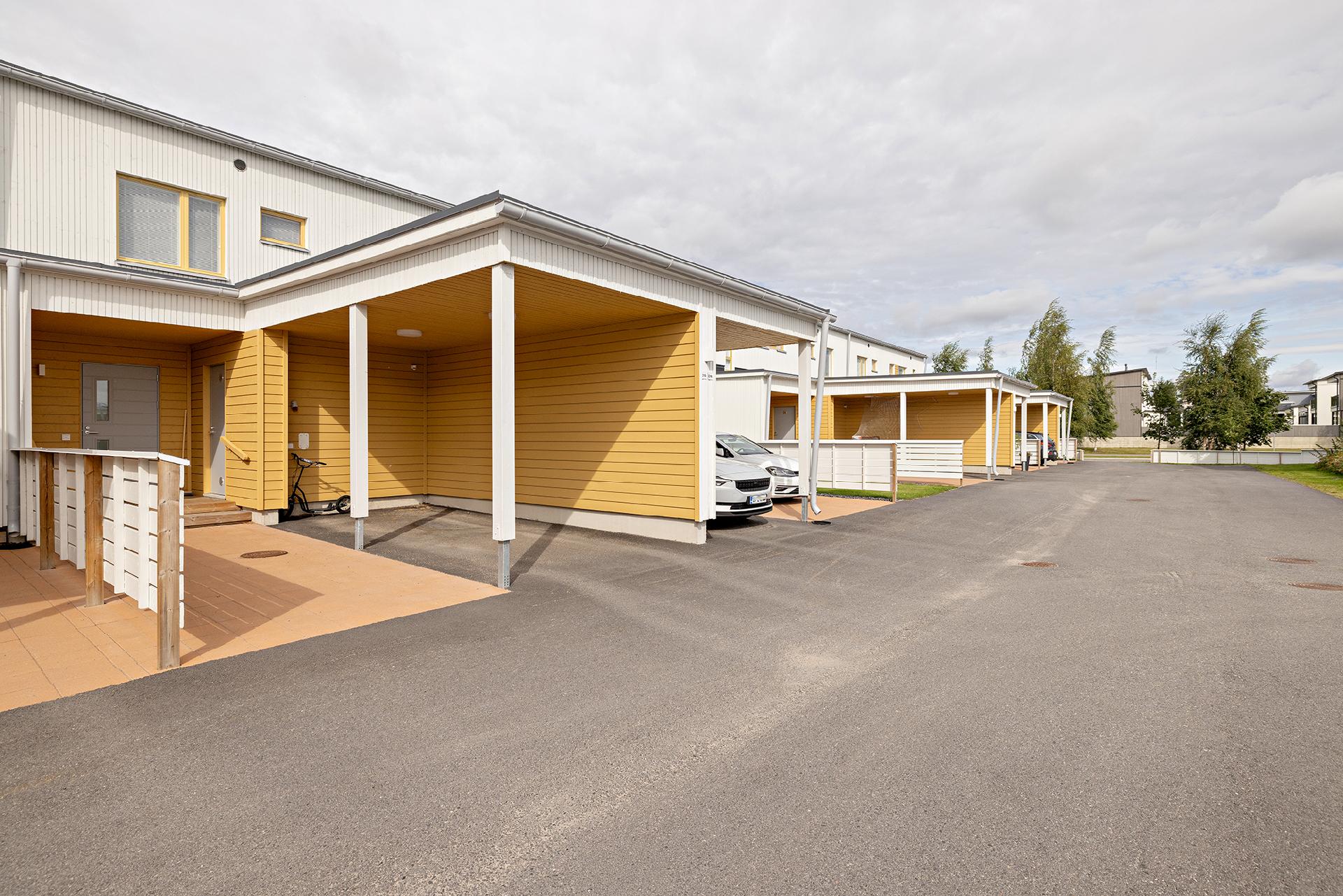 Hölkkäkuja 2, Kivikkokangas, Oulu