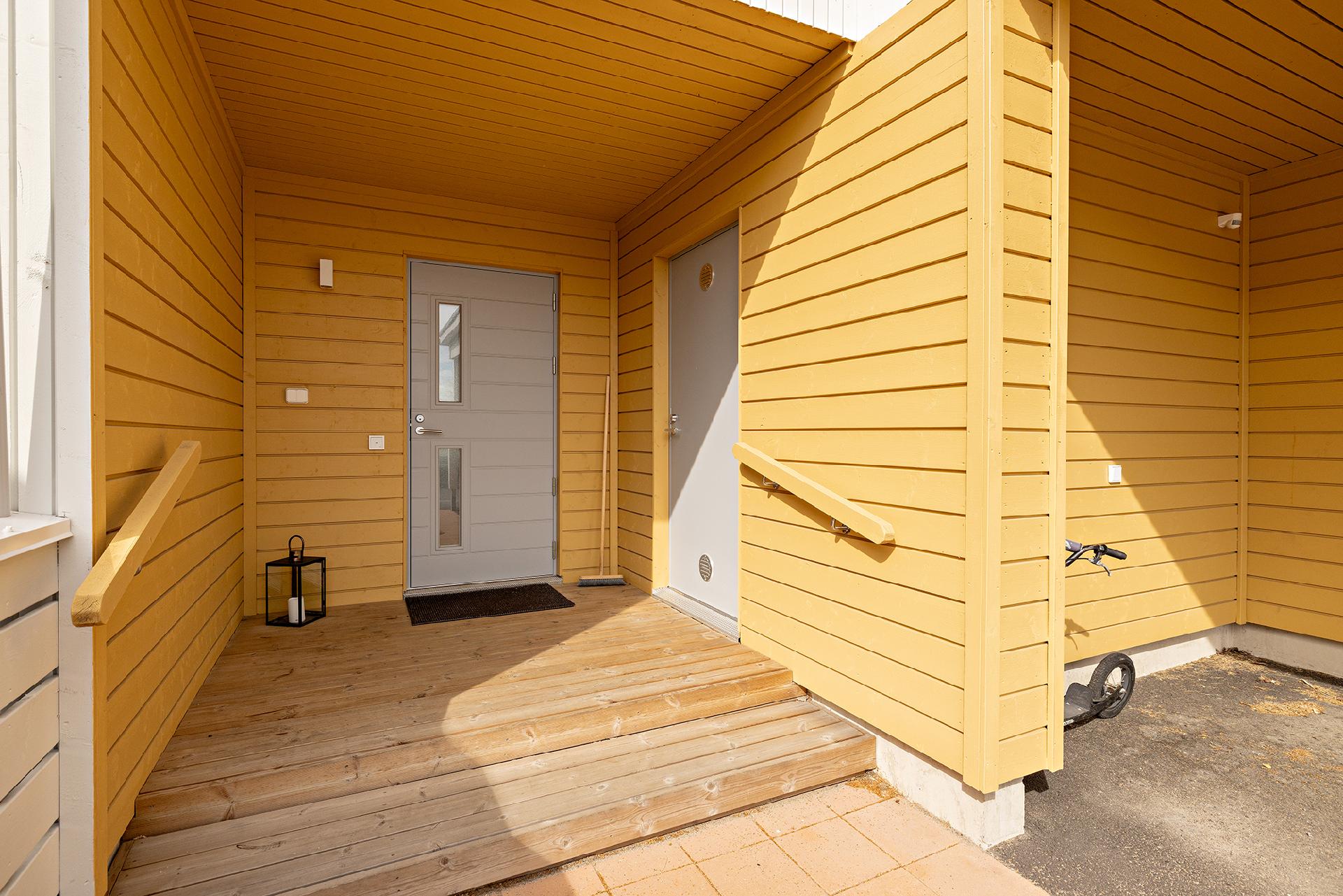 Hölkkäkuja 2, Kivikkokangas, Oulu