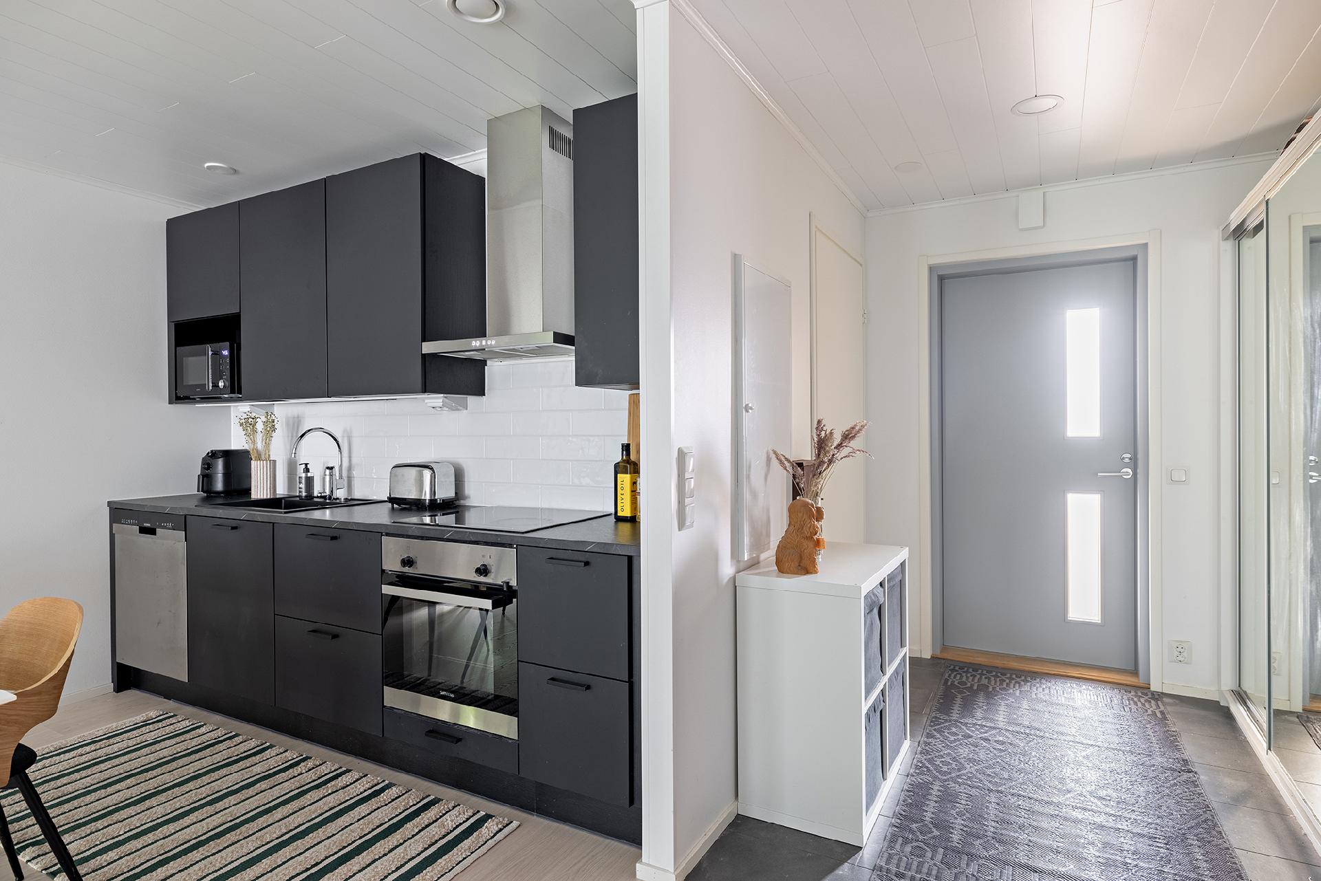 Hölkkäkuja 2, Kivikkokangas, Oulu