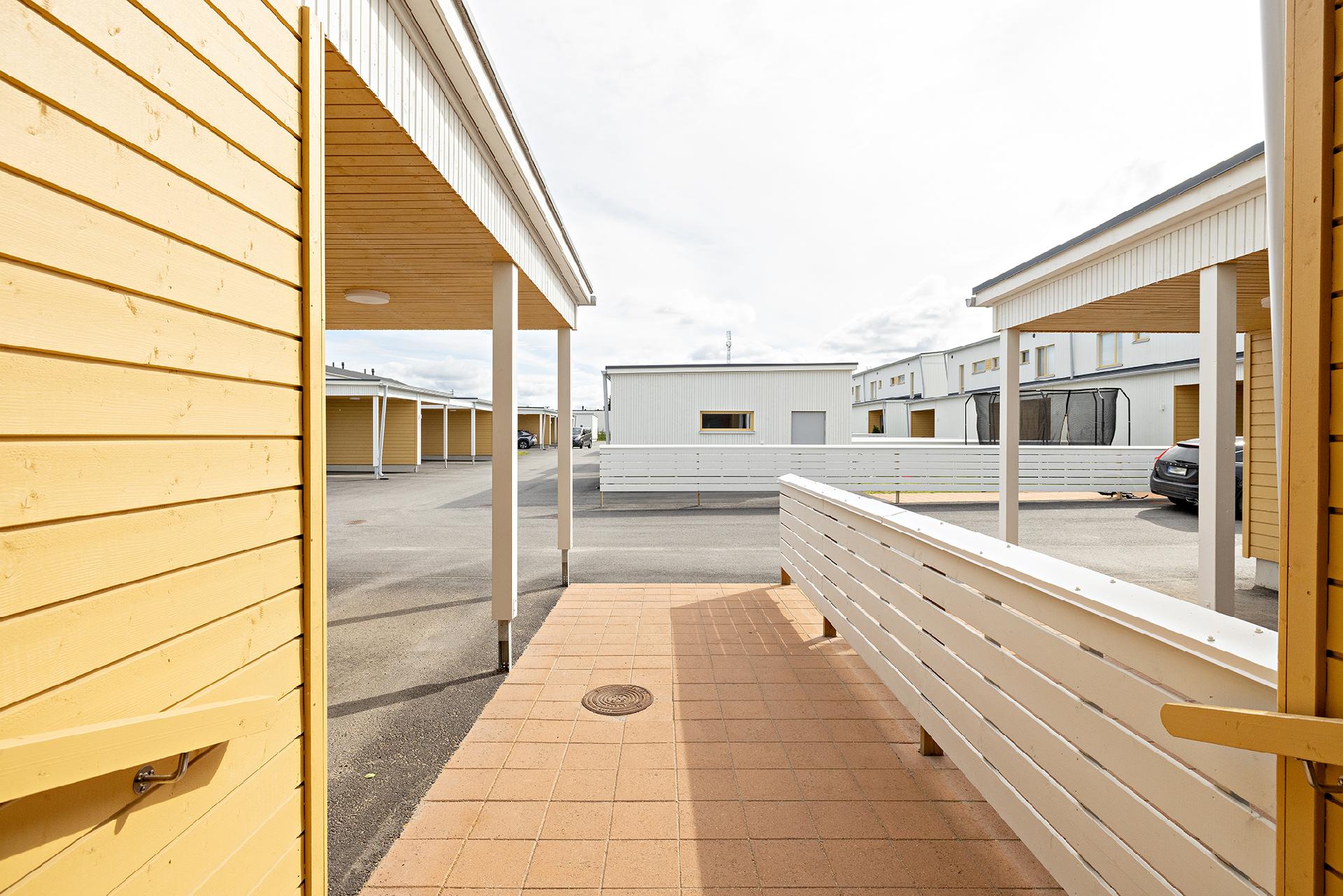 Hölkkäkuja 2, Kivikkokangas, Oulu