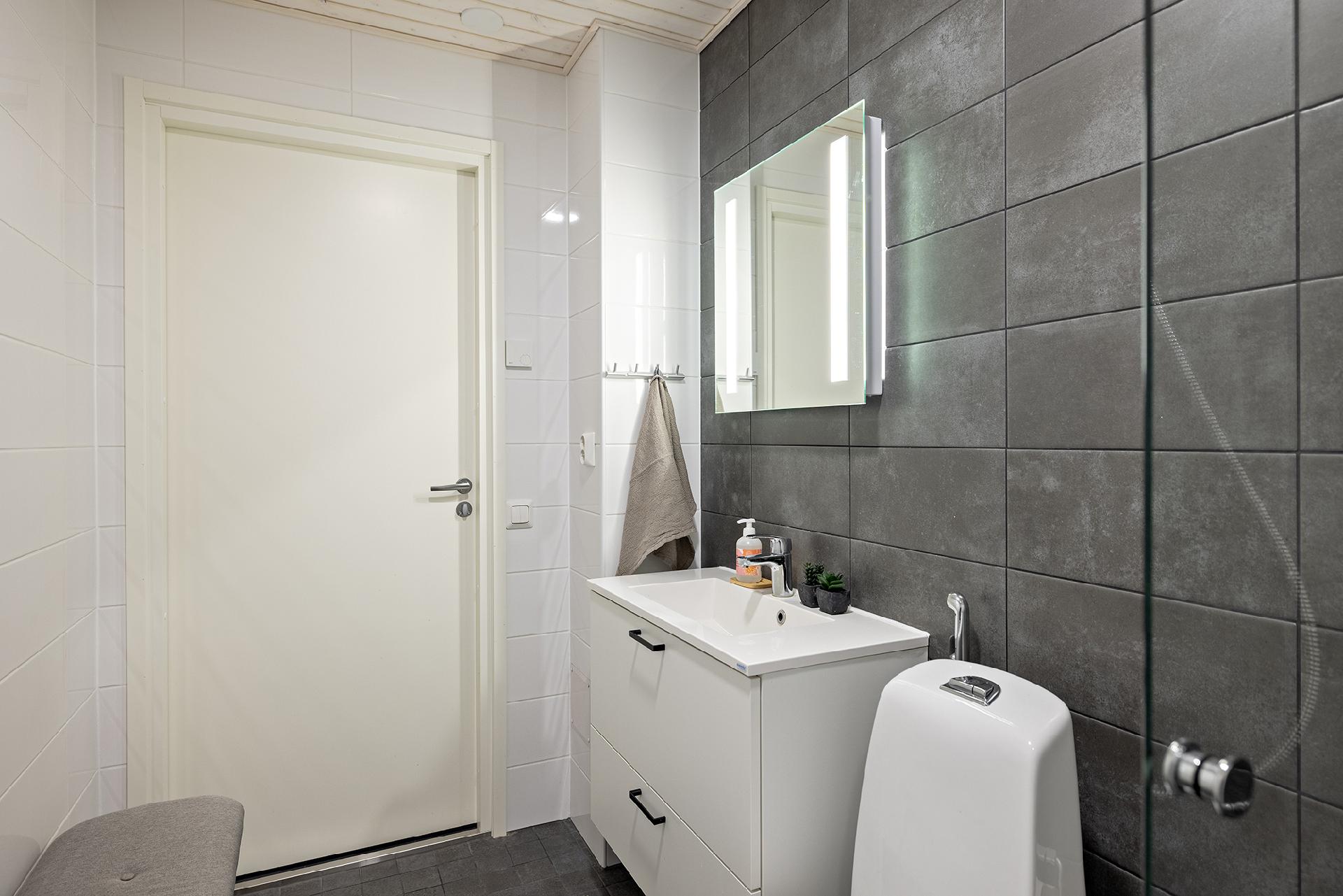 Hölkkäkuja 2, Kivikkokangas, Oulu