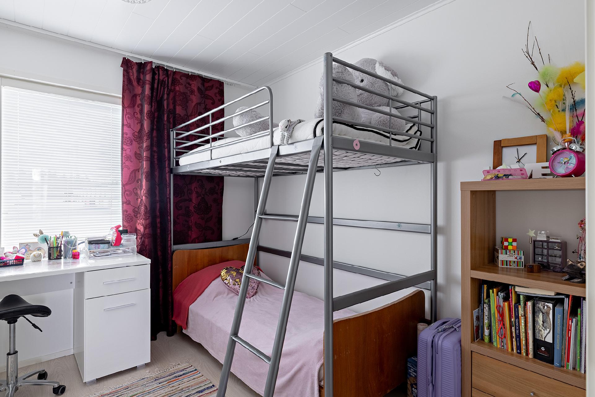 Hölkkäkuja 2, Kivikkokangas, Oulu