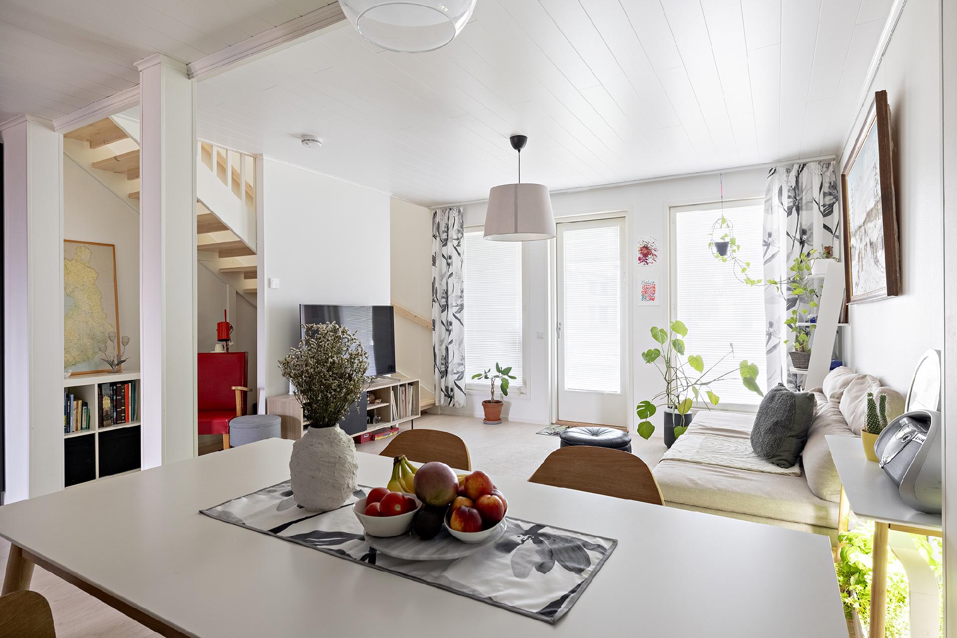 Hölkkäkuja 2, Kivikkokangas, Oulu