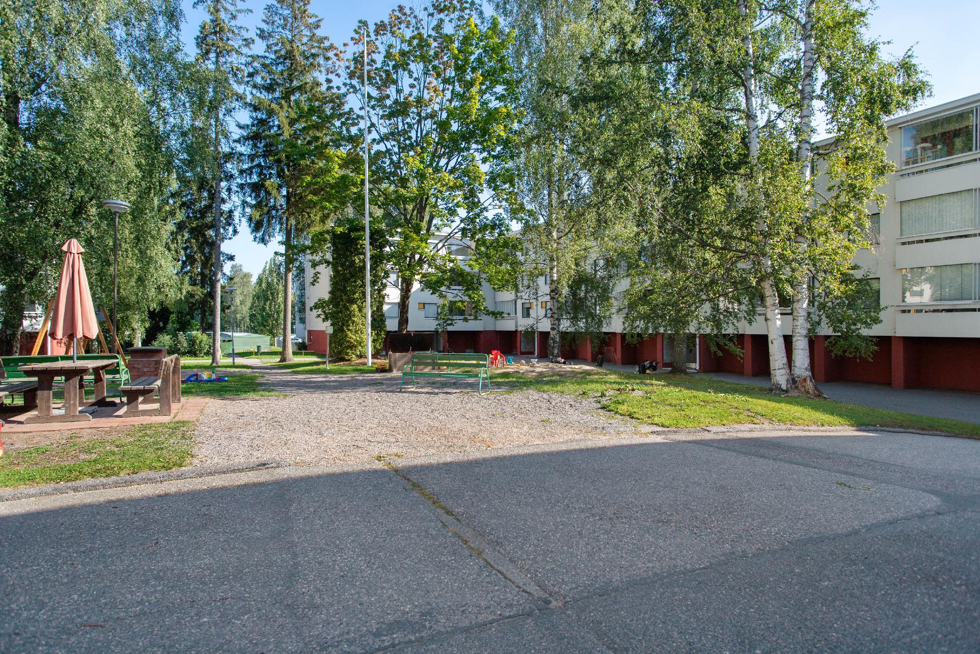 Vanamonkuja 1, Simonmetsä, Vantaa