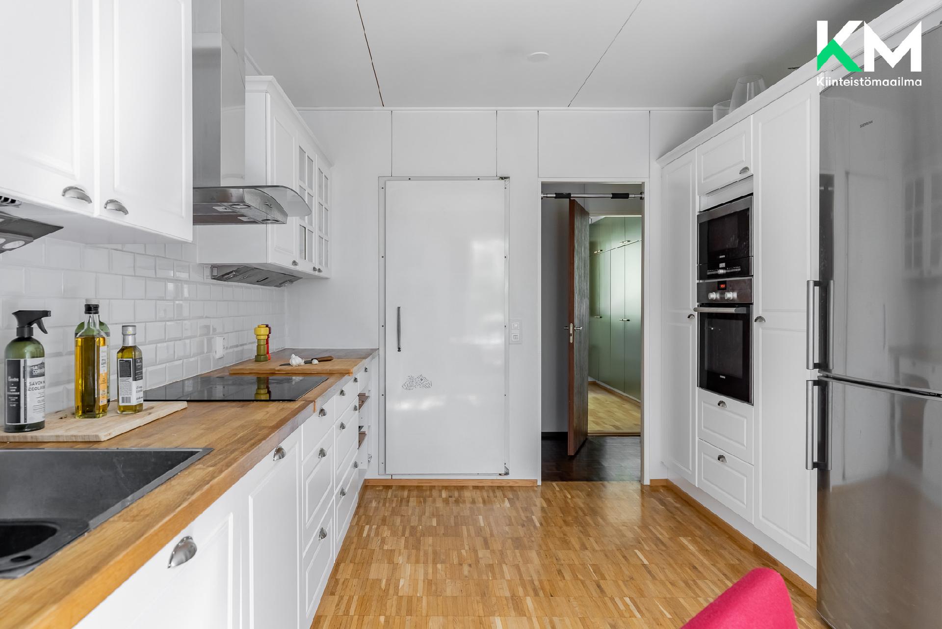 Haukitie 9, Auvaisberg, Kaarina