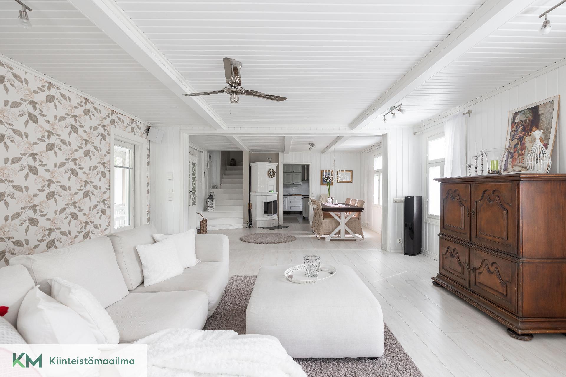 Parikantie 61, Koivula, Kotka