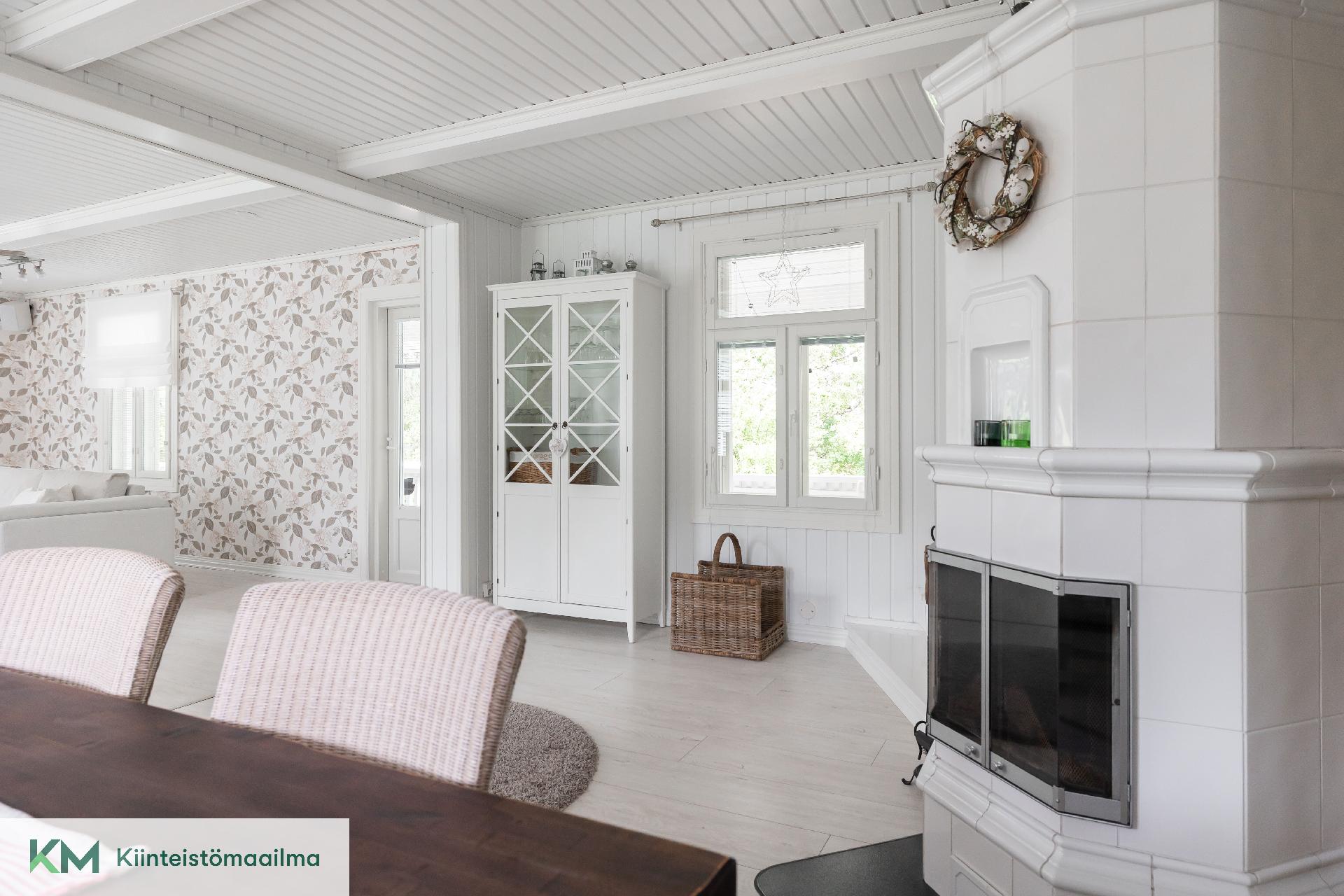 Parikantie 61, Koivula, Kotka