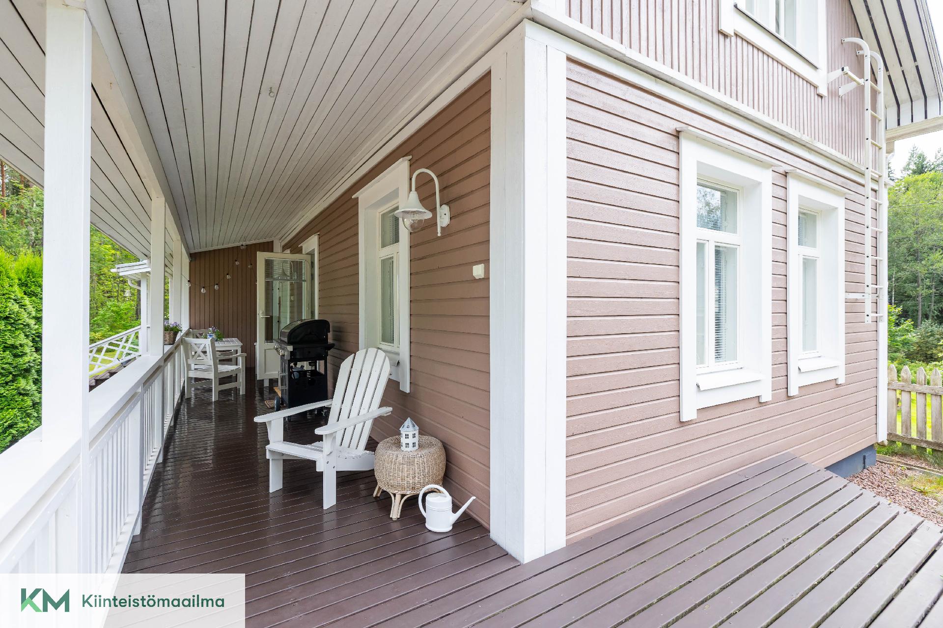 Parikantie 61, Koivula, Kotka