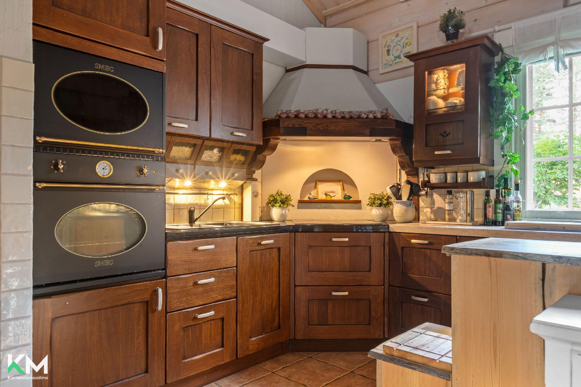 Tainiontie 11, Jokivarsi, Hartola