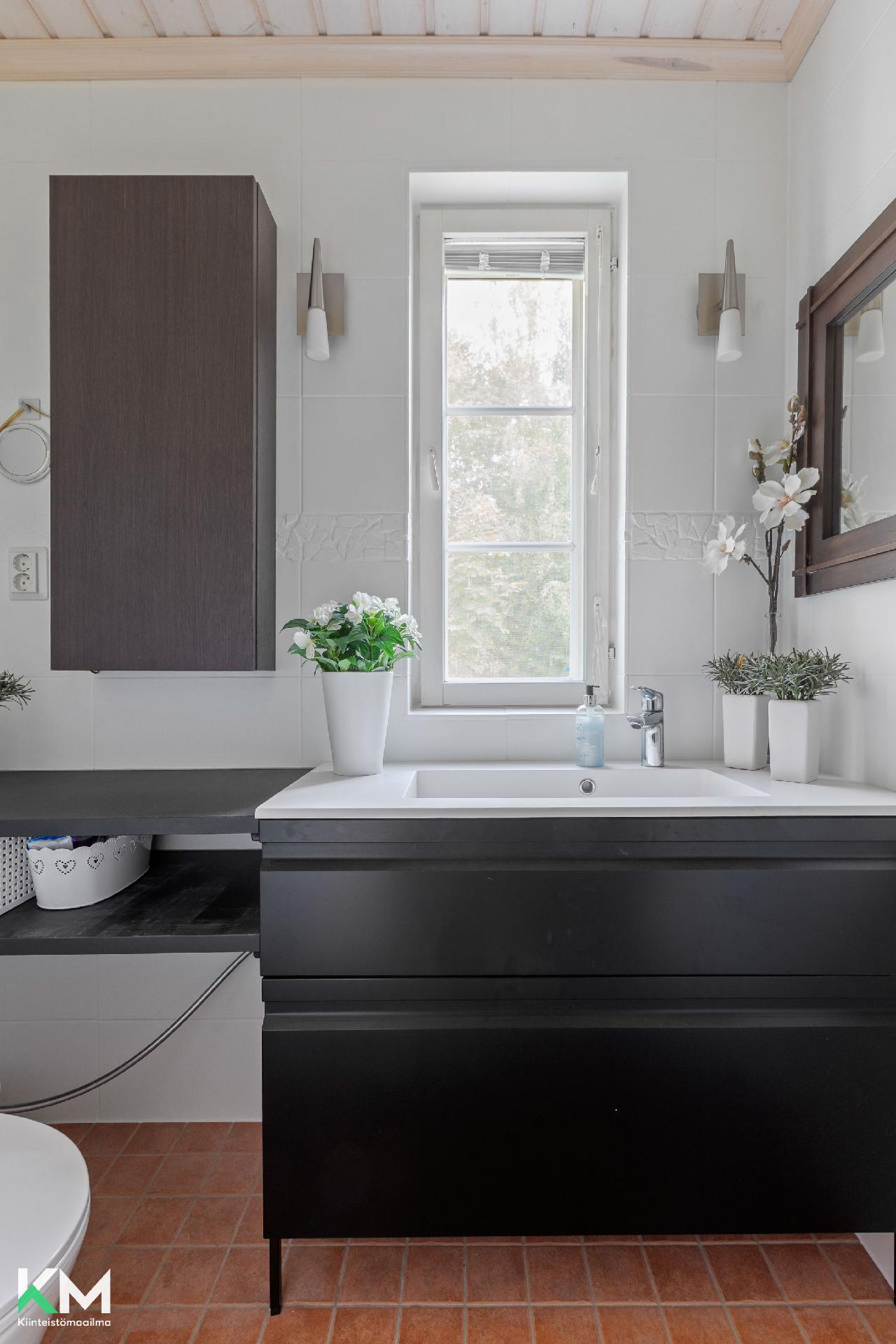 Tainiontie 11, Jokivarsi, Hartola