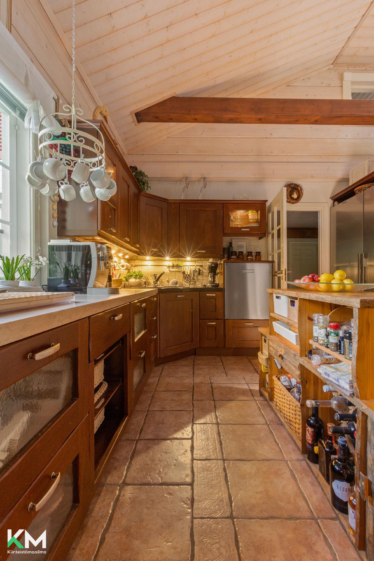 Tainiontie 11, Jokivarsi, Hartola