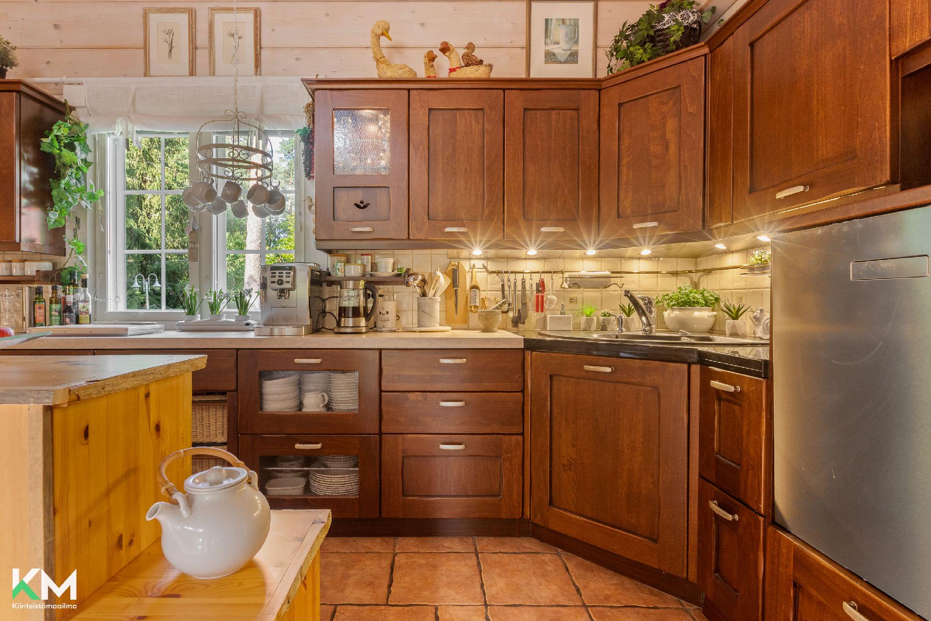 Tainiontie 11, Jokivarsi, Hartola