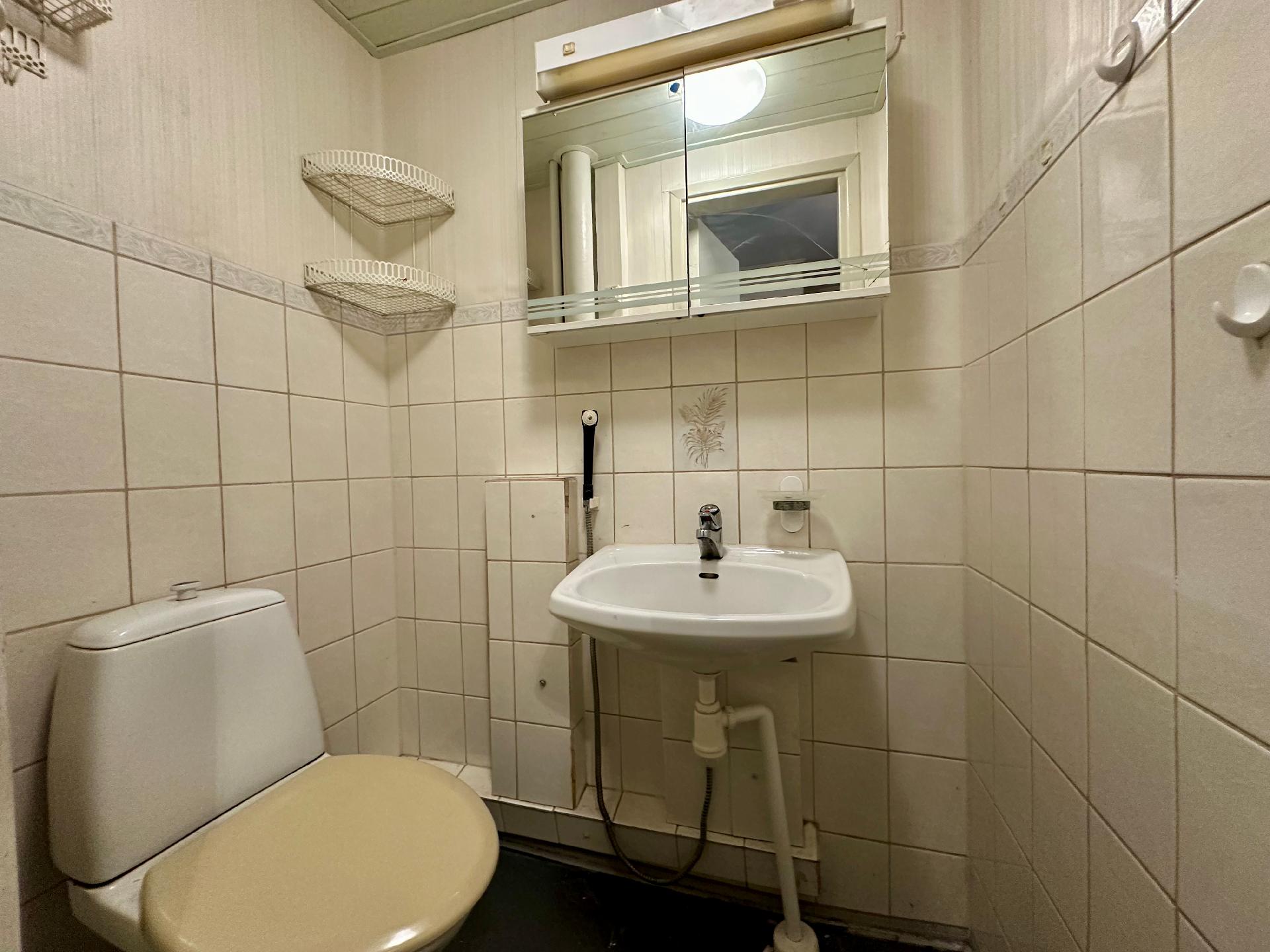 Suksitie 5, Kara, Riihimäki