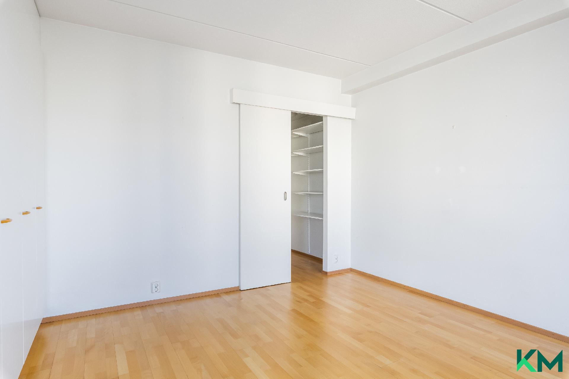 Laivalahden puistotie 7, Herttoniemenranta, Helsinki