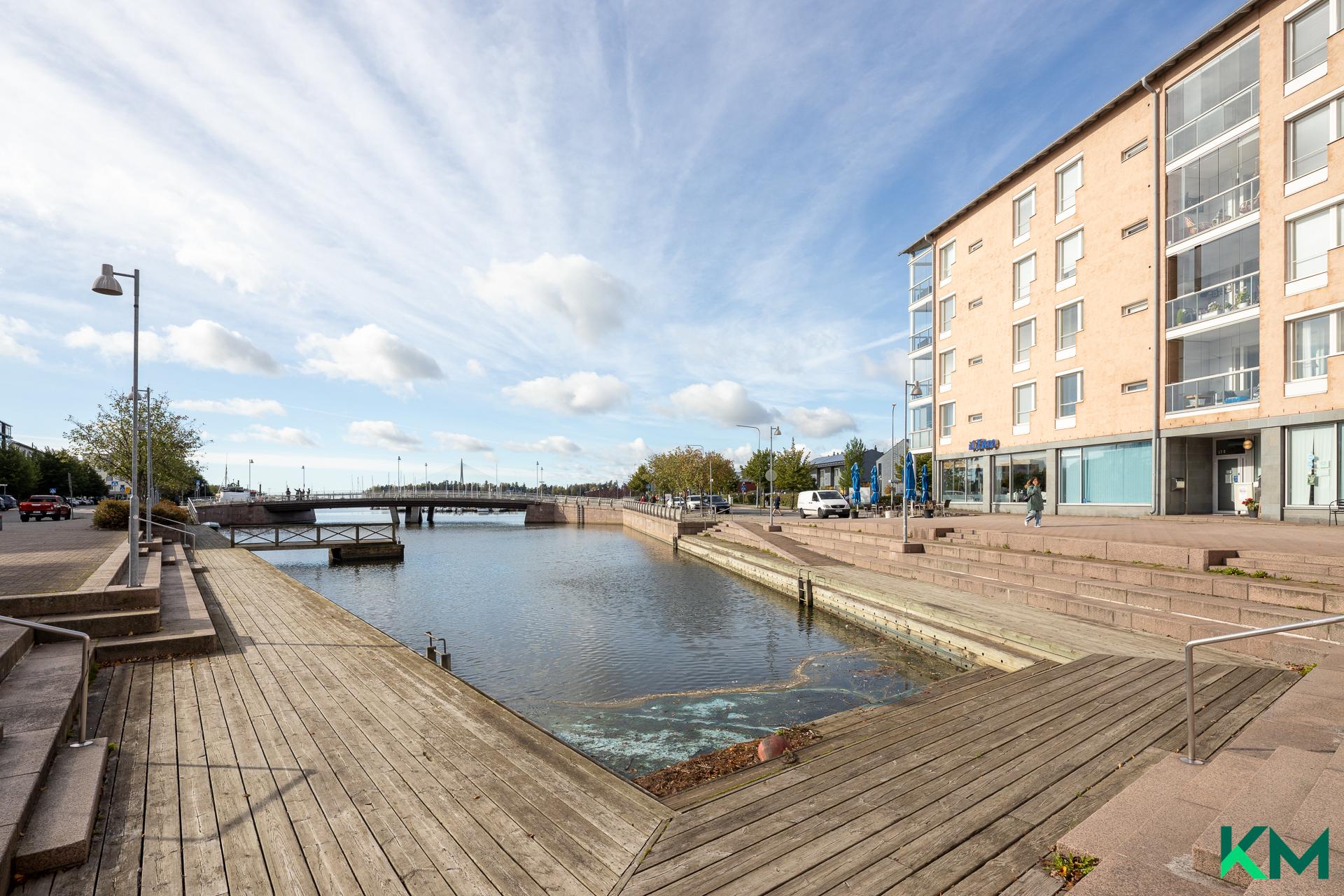 Laivalahden puistotie 7, Herttoniemenranta, Helsinki