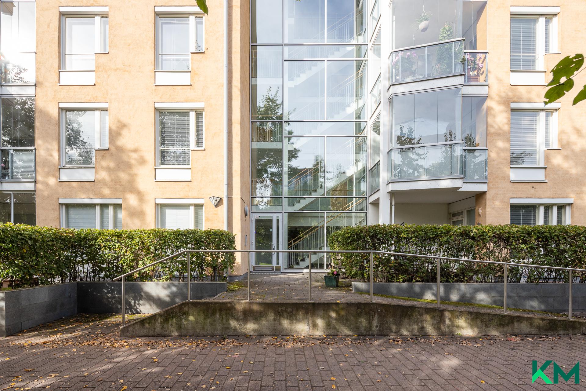 Laivalahden puistotie 7, Herttoniemenranta, Helsinki