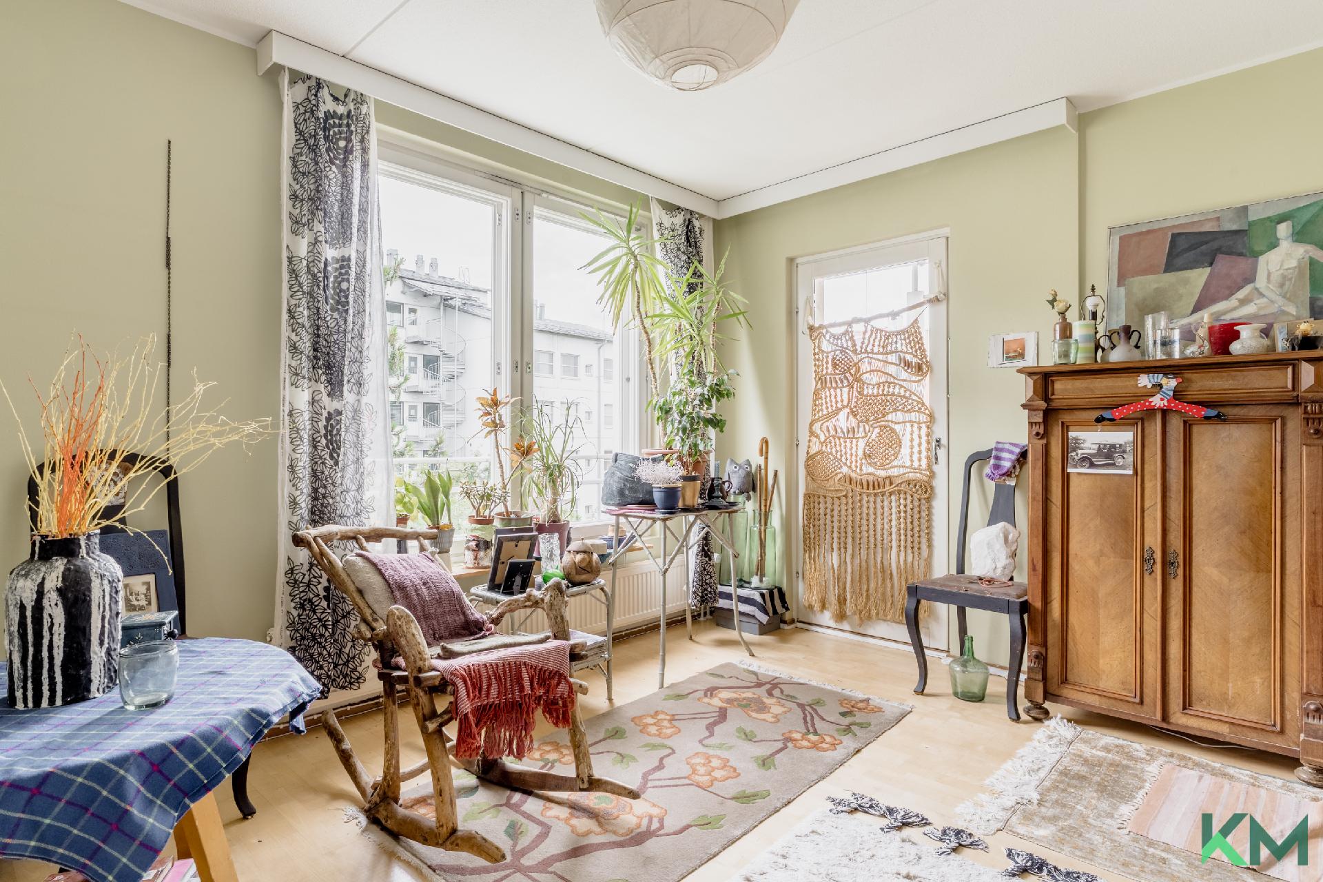 Korppaanmäentie 16, Pikku Huopalahti, Helsinki