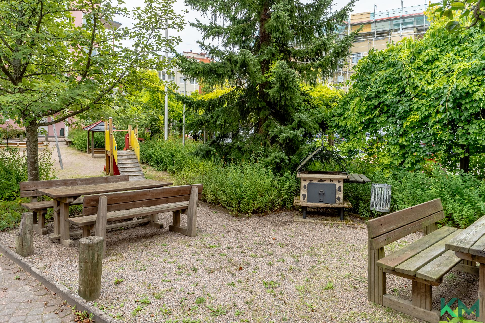 Korppaanmäentie 16, Pikku Huopalahti, Helsinki