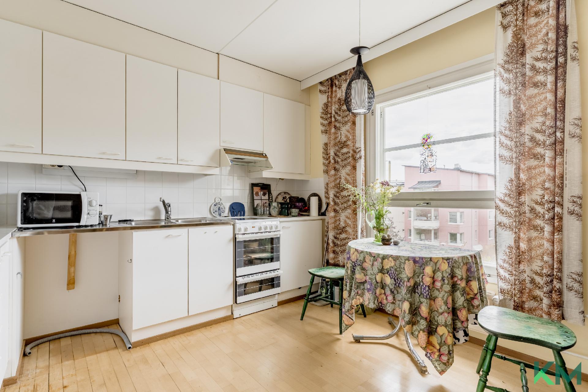 Korppaanmäentie 16, Pikku Huopalahti, Helsinki