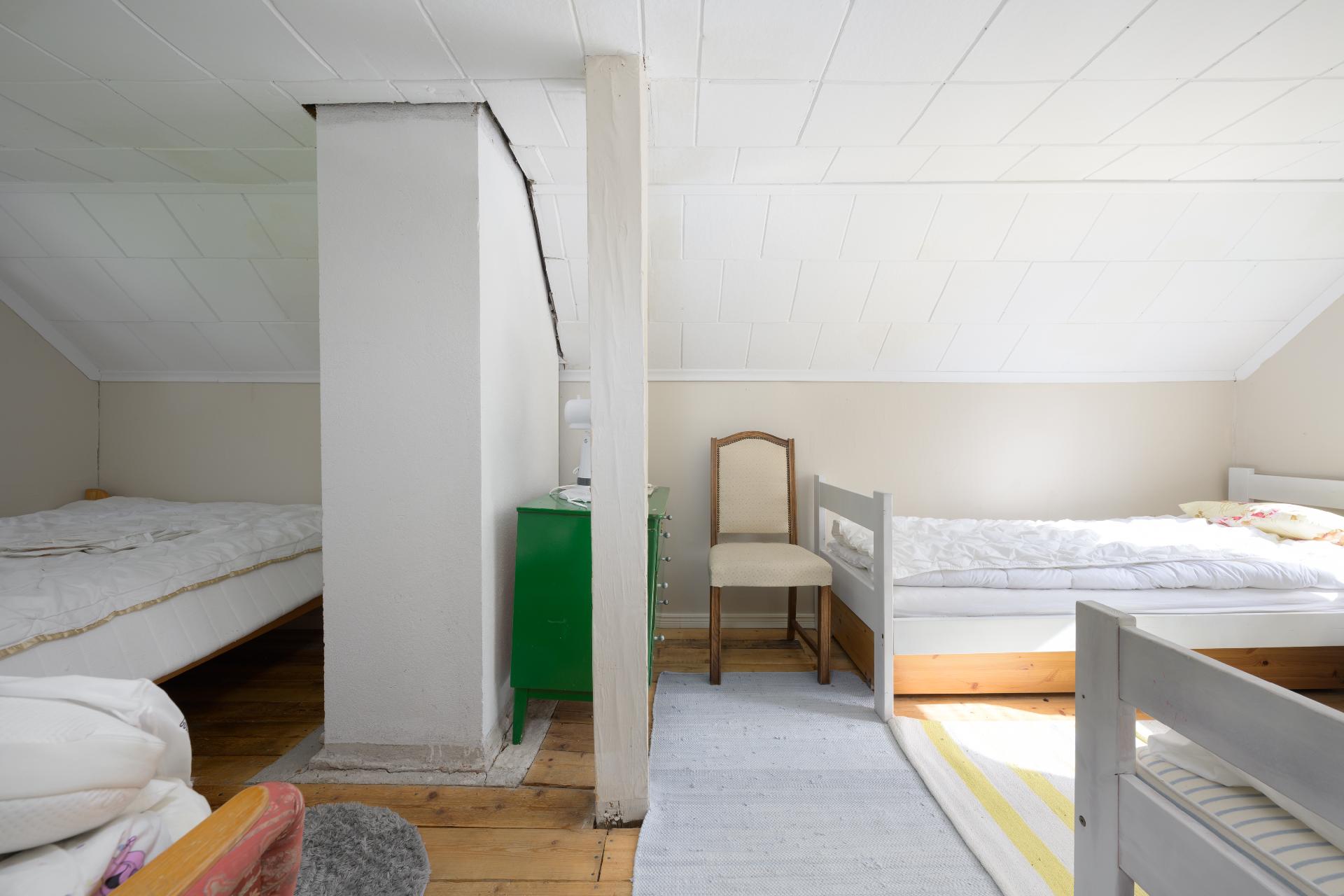 Mustankorventie 87, Nummela, Vihti