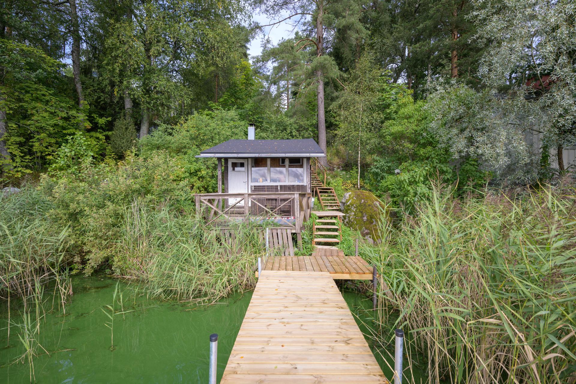 Mustankorventie 87, Nummela, Vihti