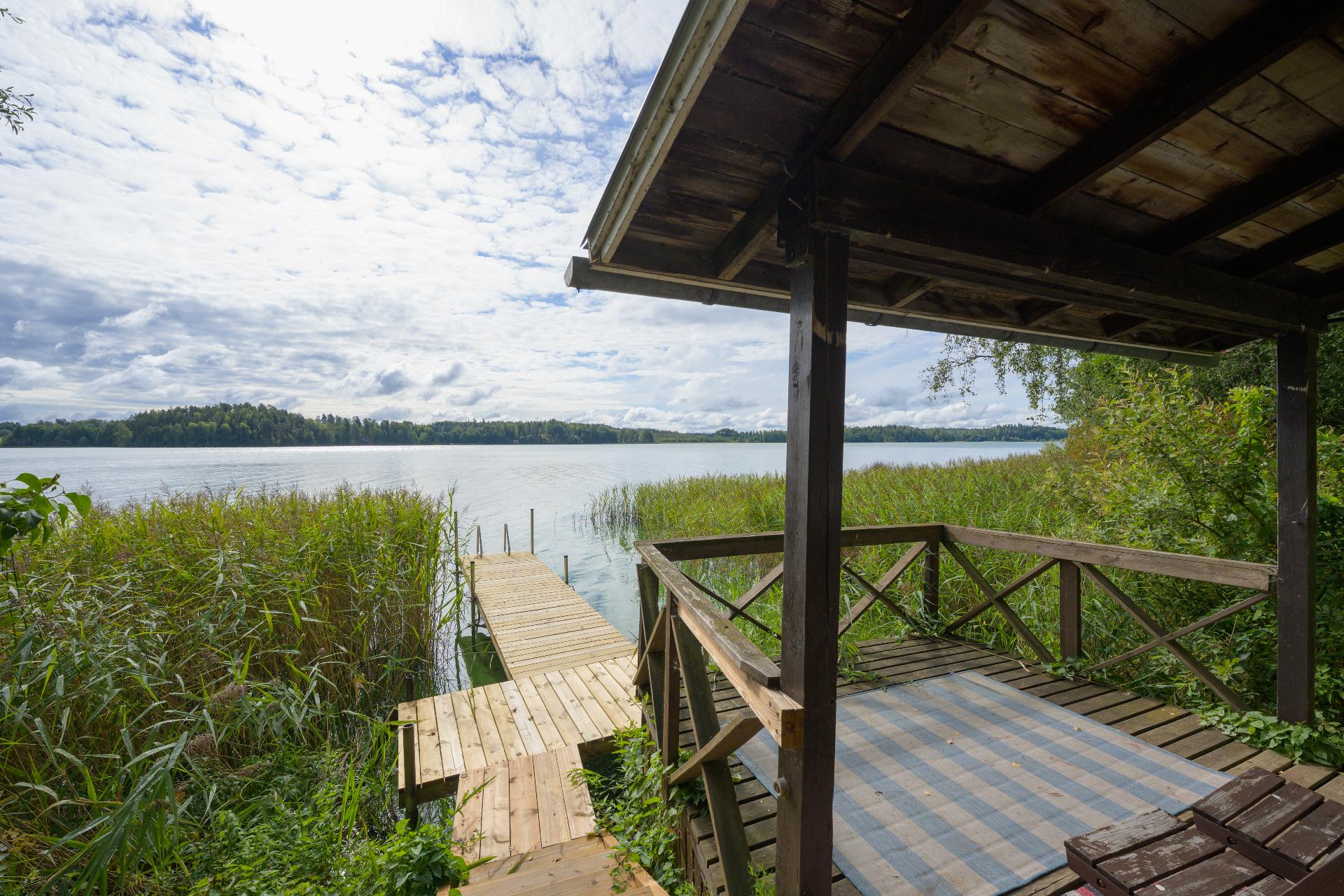 Mustankorventie 87, Nummela, Vihti