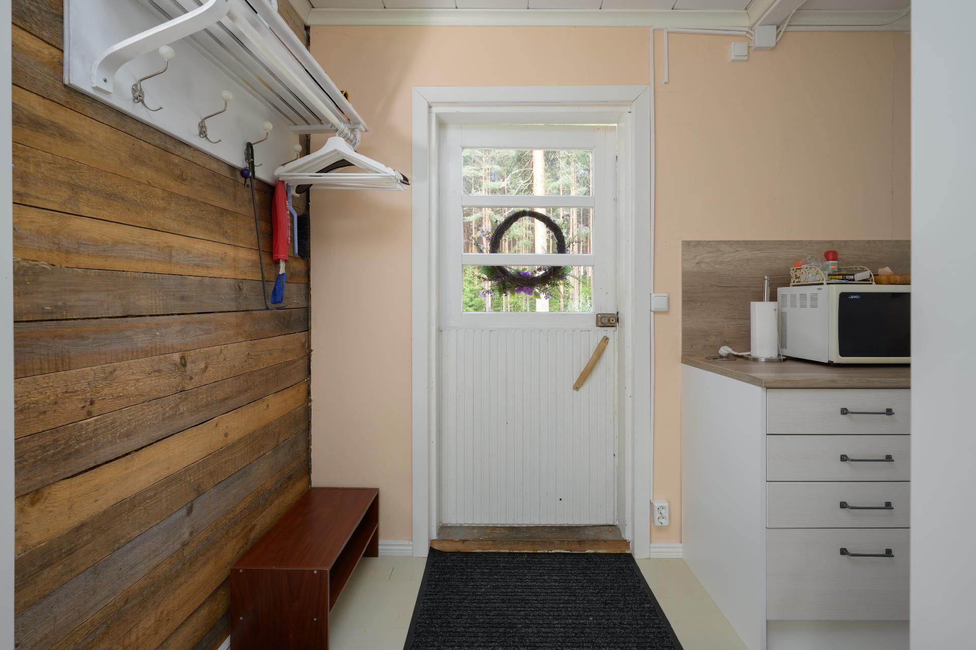 Mustankorventie 87, Nummela, Vihti