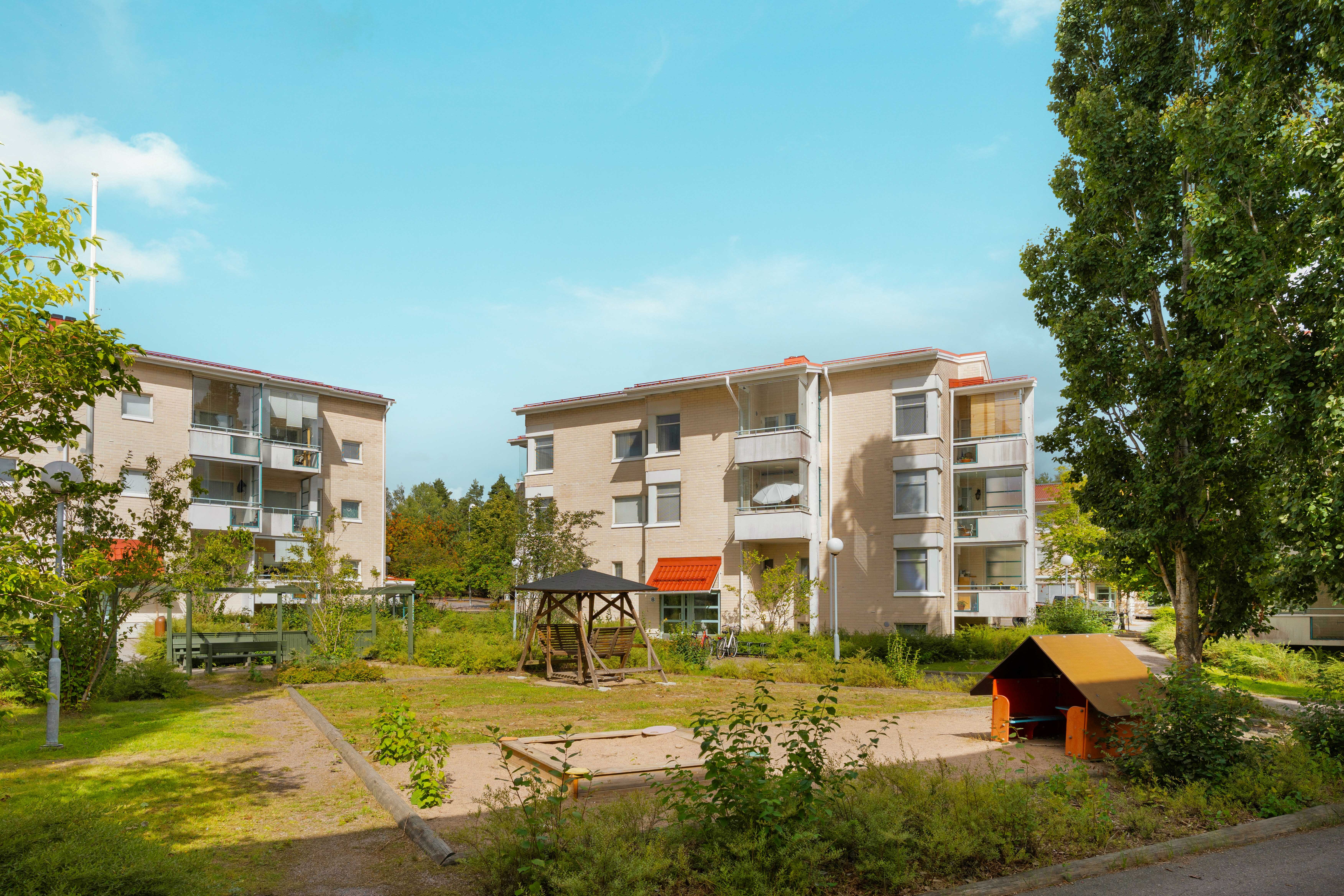 Grandalantie 2, Keskusta, Kirkkonummi