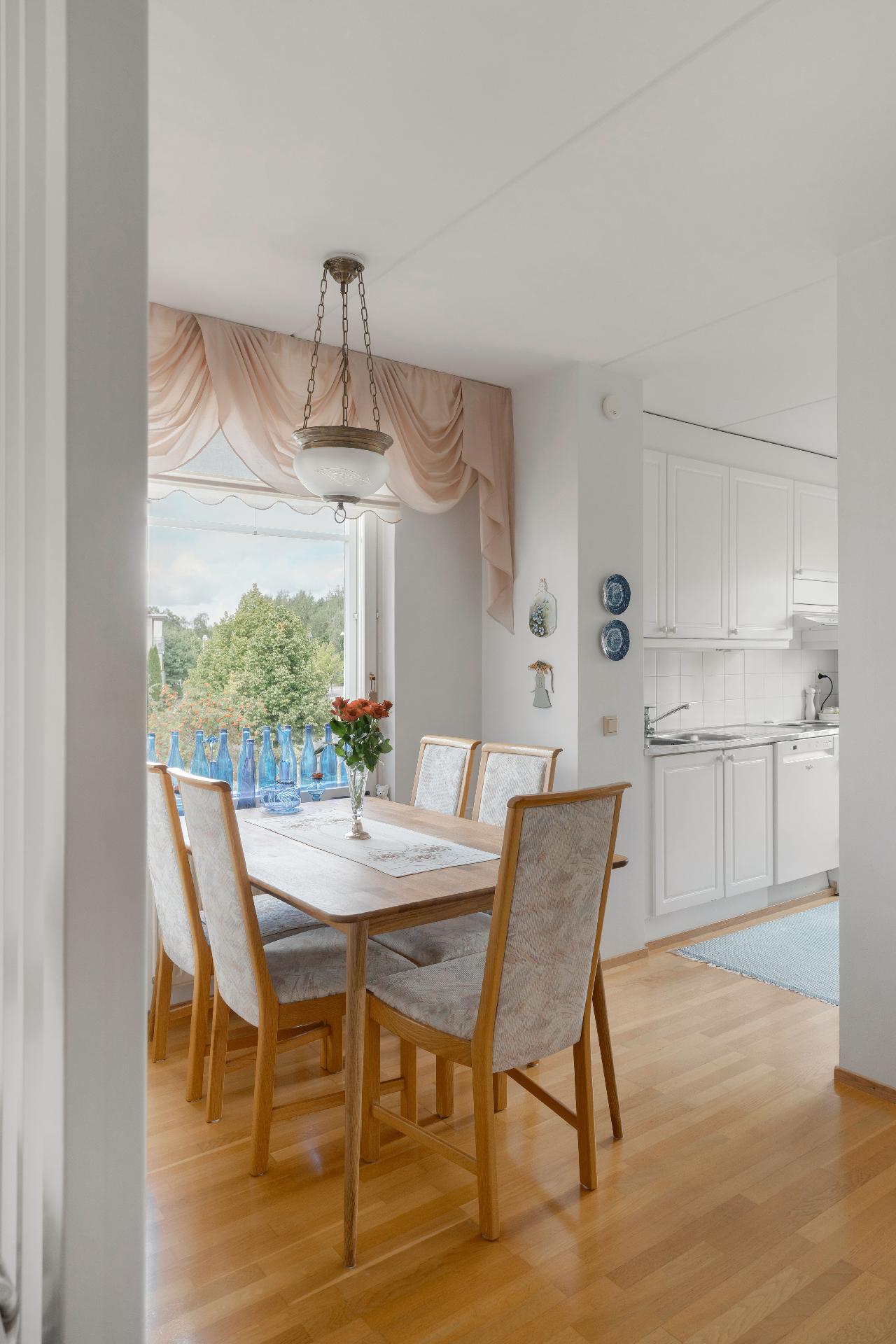 Grandalantie 2, Keskusta, Kirkkonummi