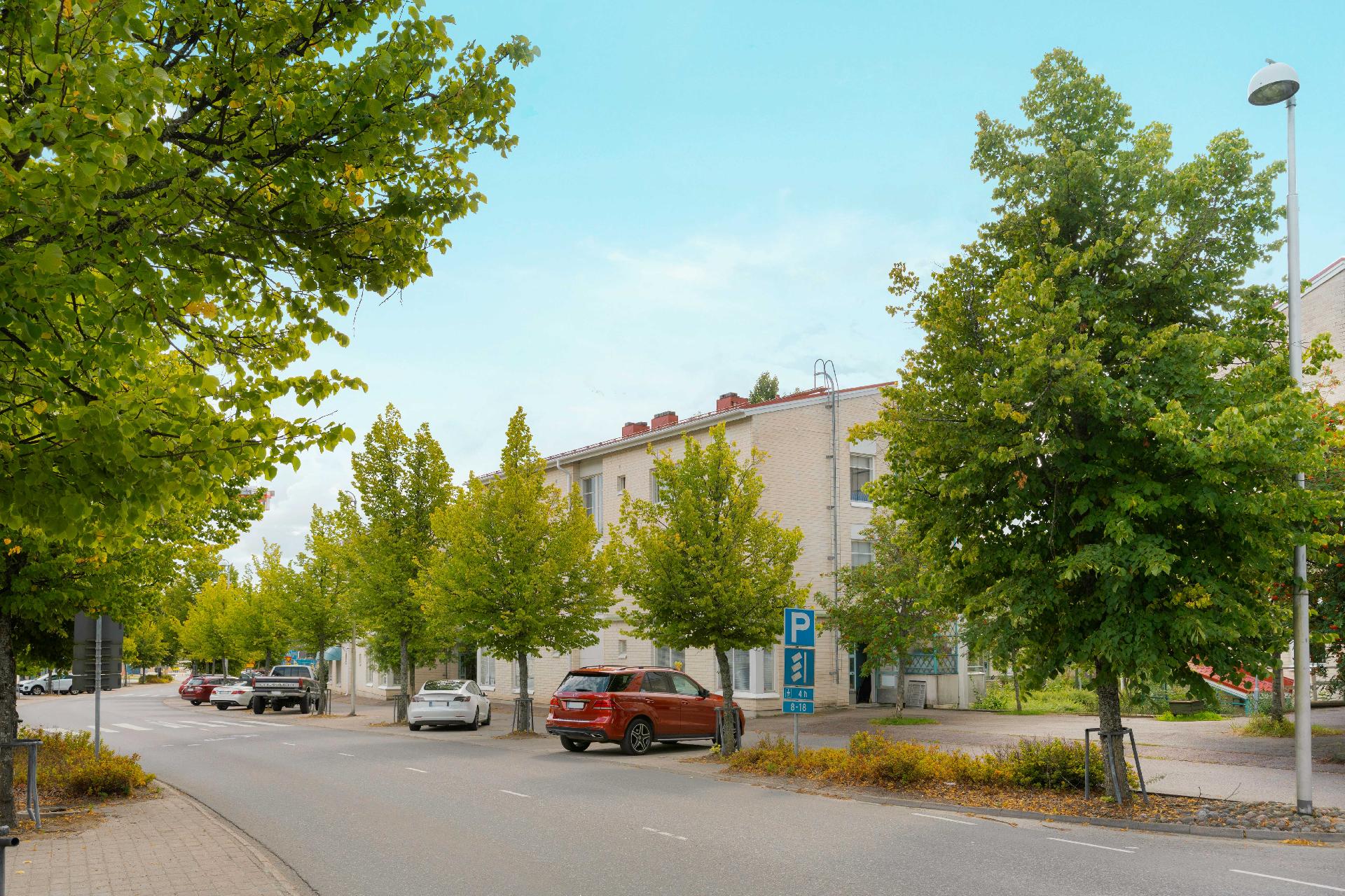 Grandalantie 2, Keskusta, Kirkkonummi