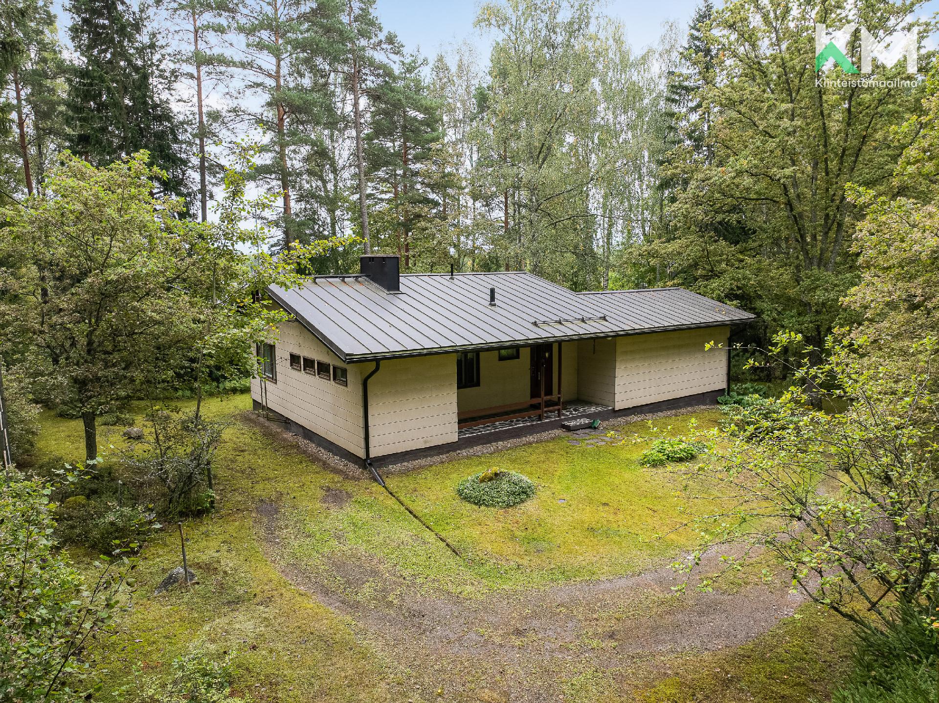 Jussinpellonpolku 11, Voivala, Kaarina