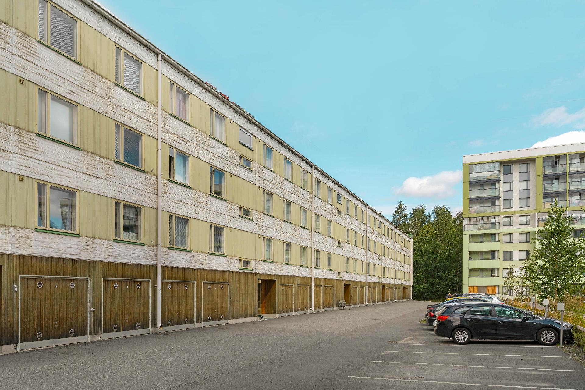 Haltiantie 8, Louhela, Vantaa