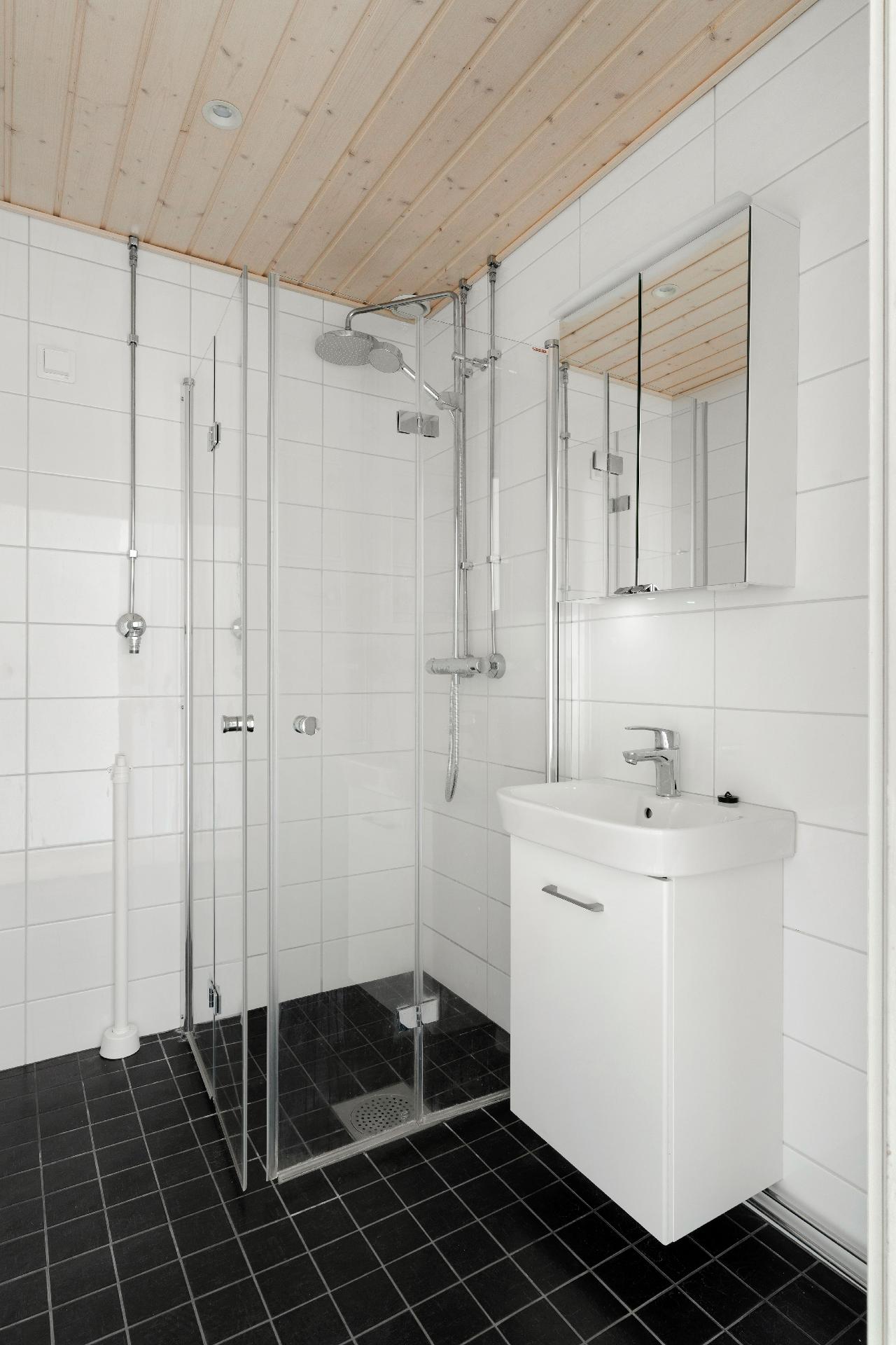 Haltiantie 8, Louhela, Vantaa