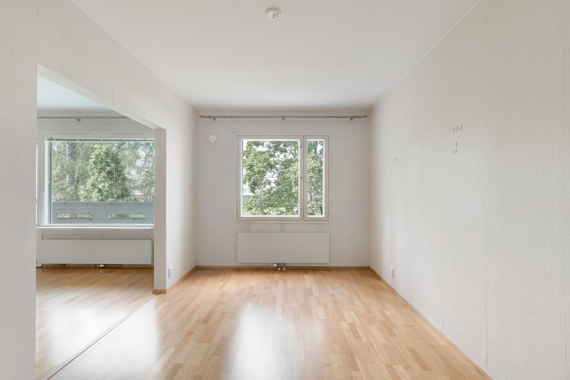 Haltiantie 8, Louhela, Vantaa