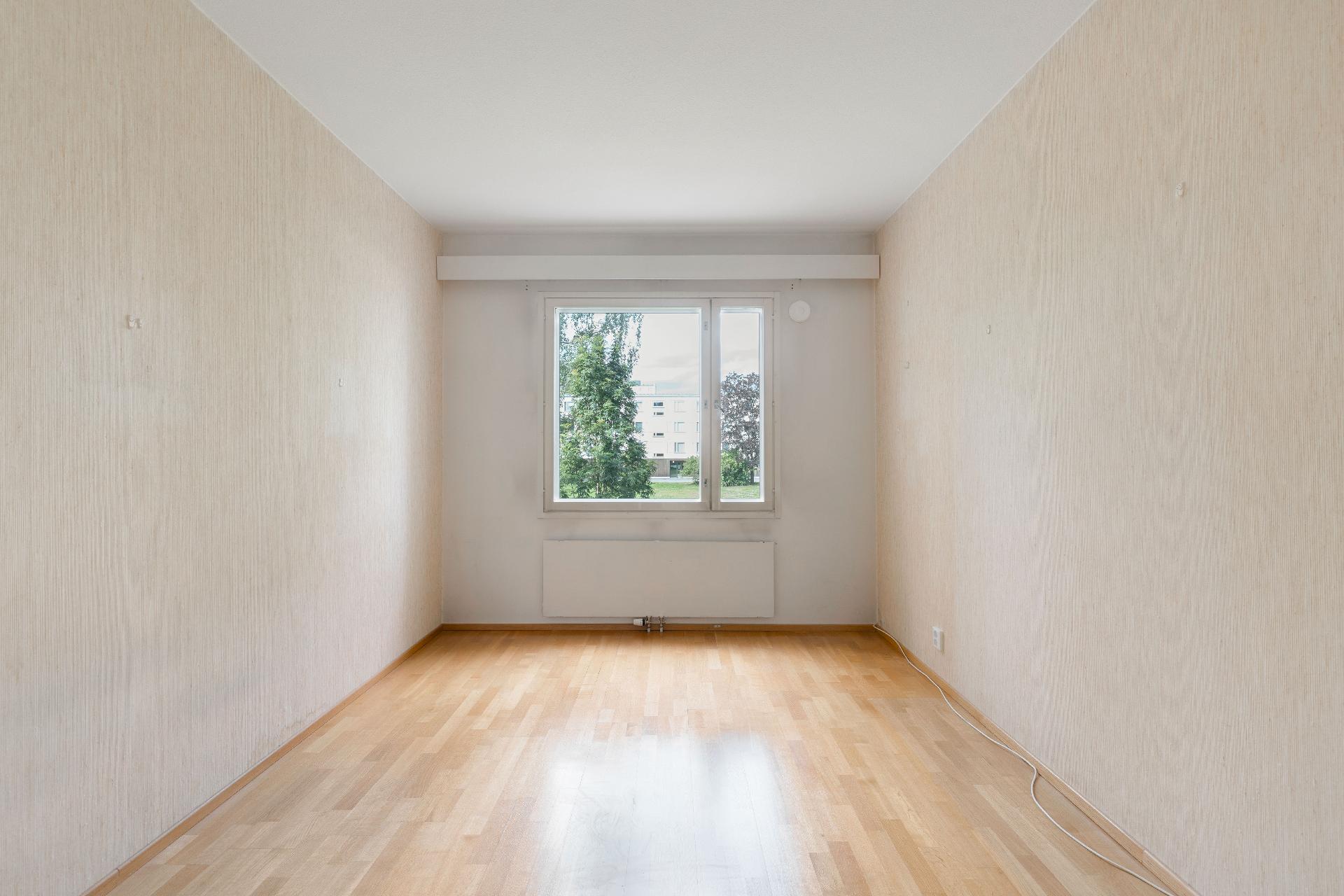 Haltiantie 8, Louhela, Vantaa