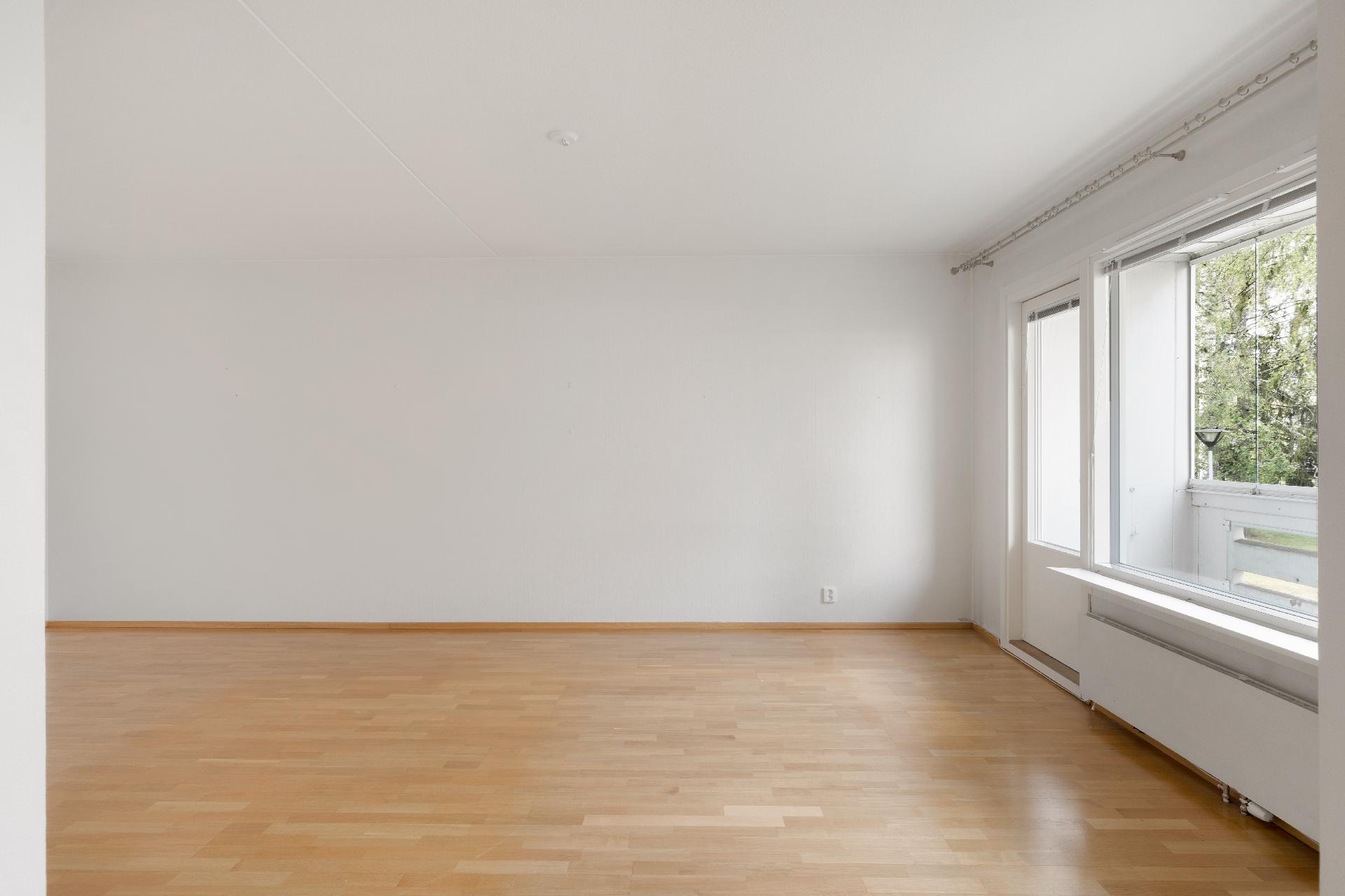 Haltiantie 8, Louhela, Vantaa