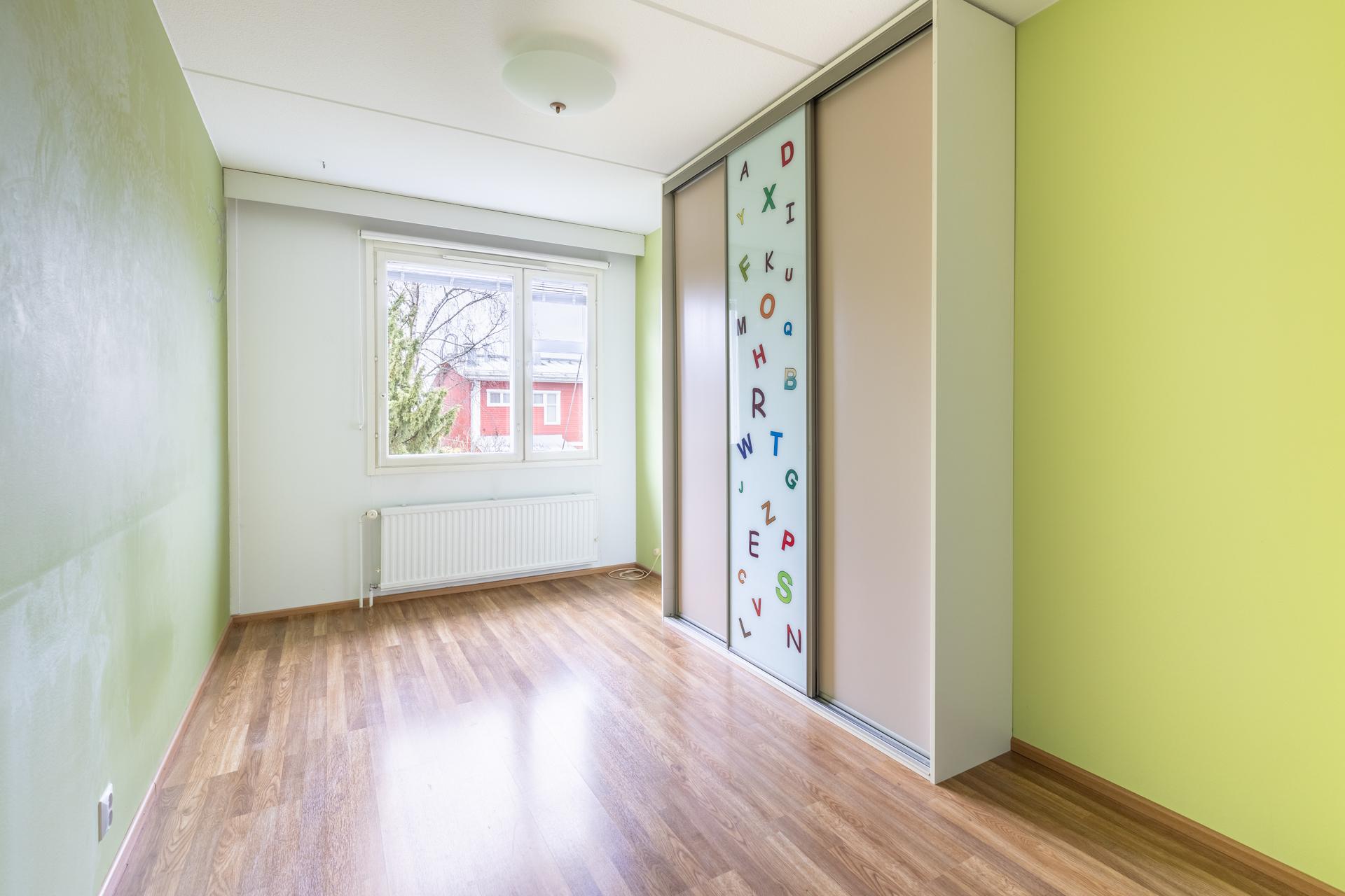 Porvarinkuja 2, Tapulikaupunki, Helsinki