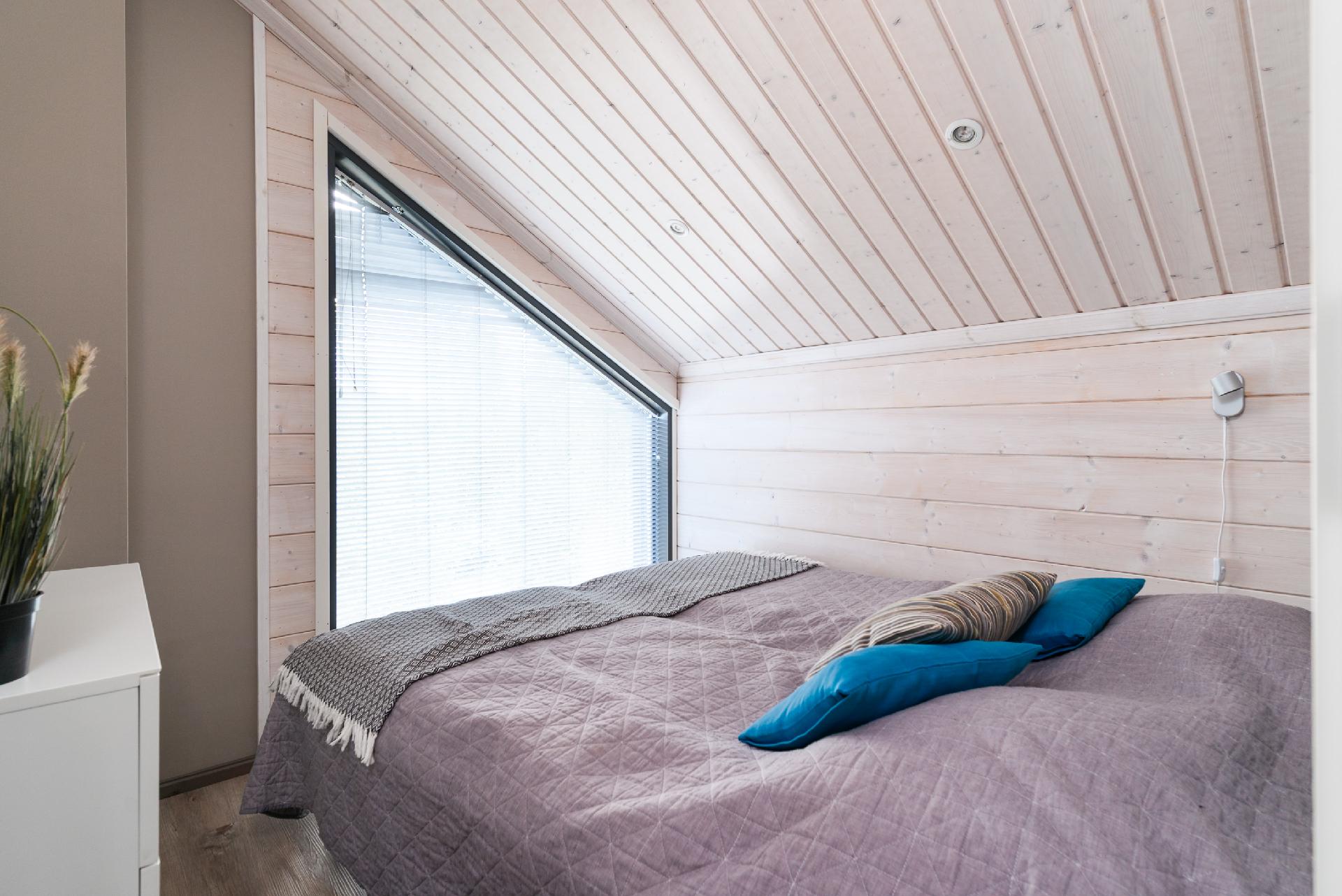 yläkerran makuuhuone