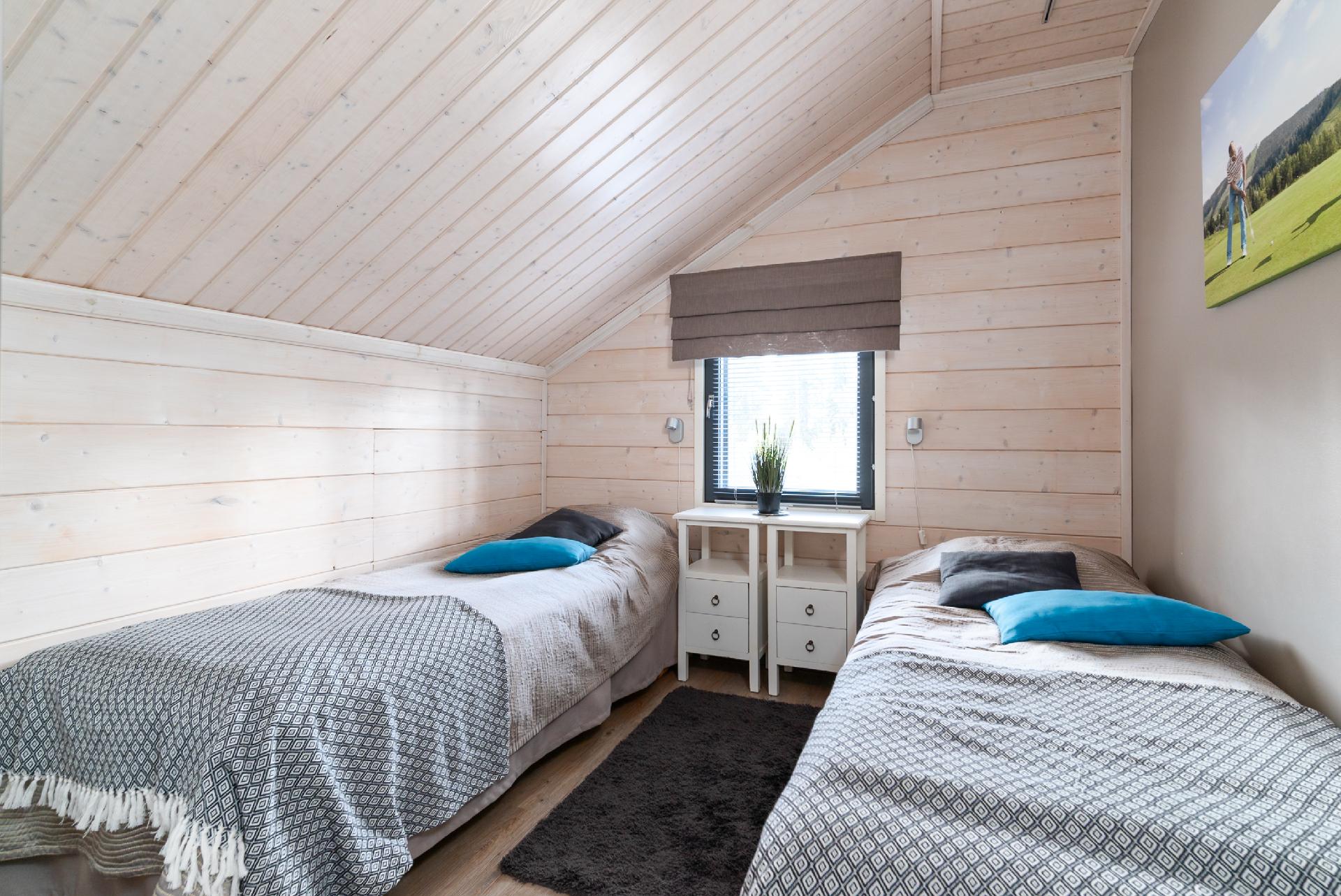 yläkerran makuuhuone