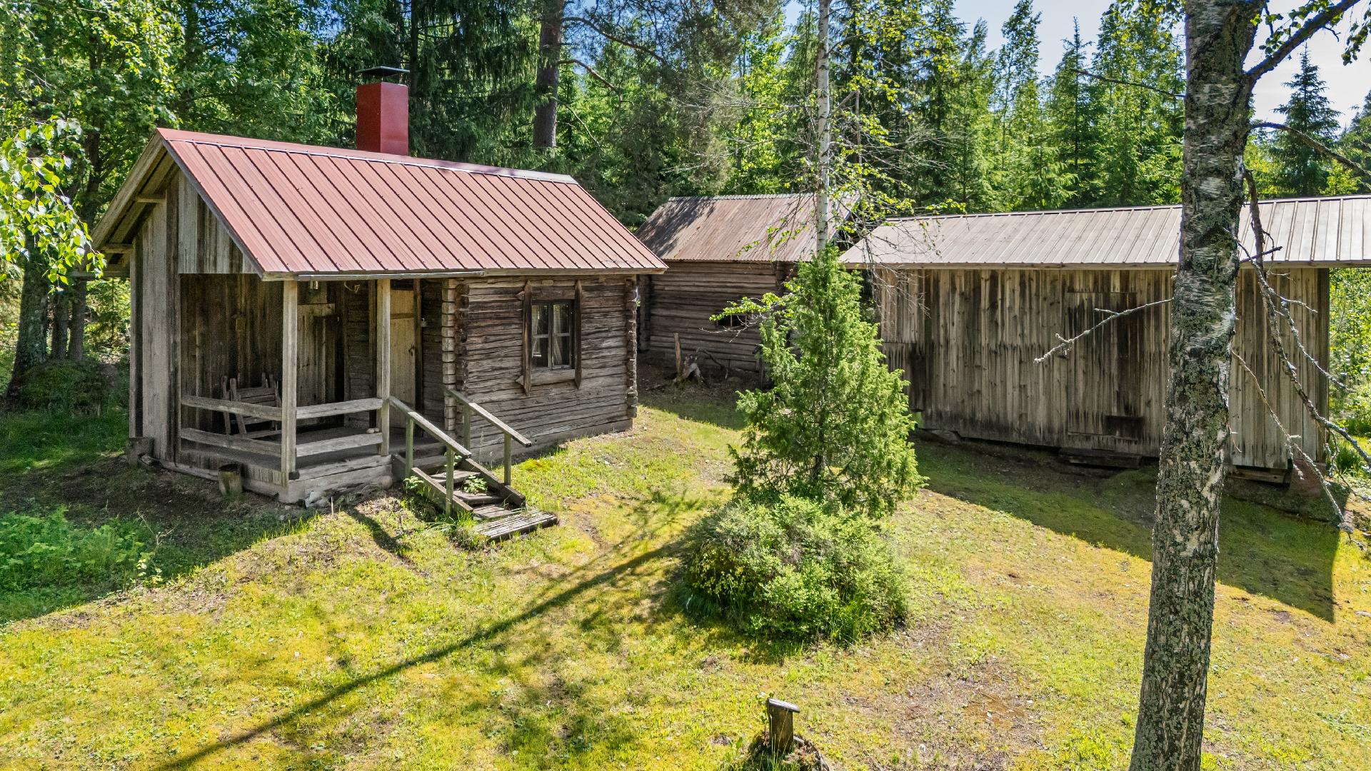 Taavin tupa ja lato/savusauna