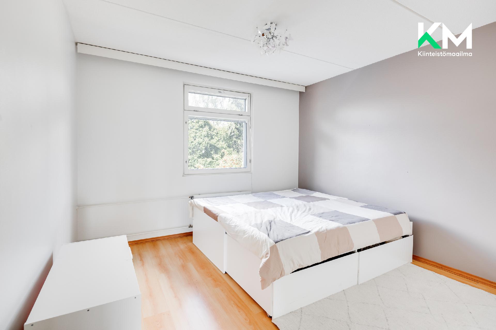 Lintuvaarantie 33, Lintuvaara, Espoo