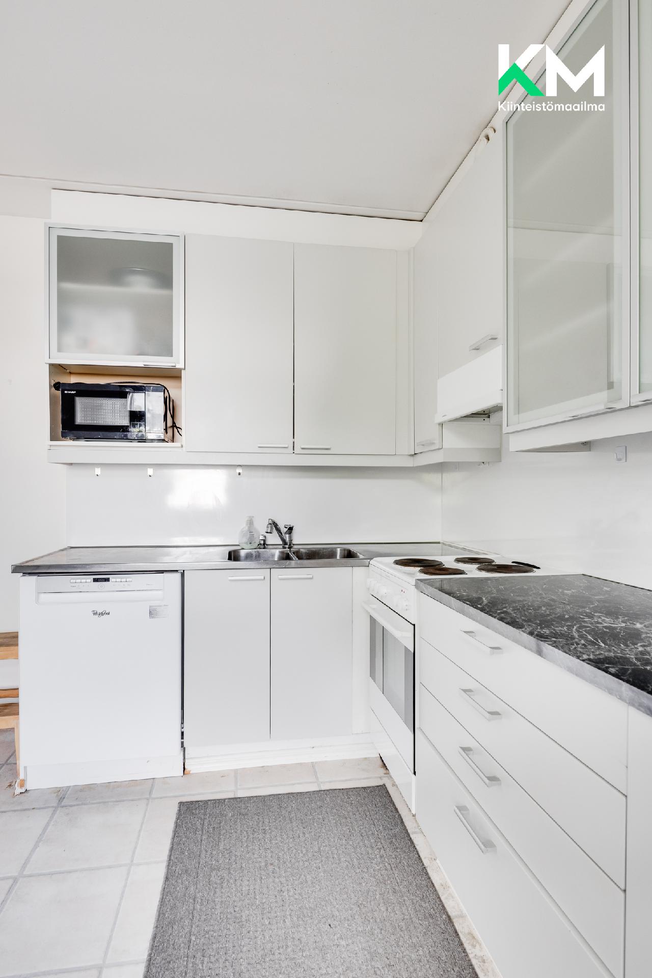 Lintuvaarantie 33, Lintuvaara, Espoo