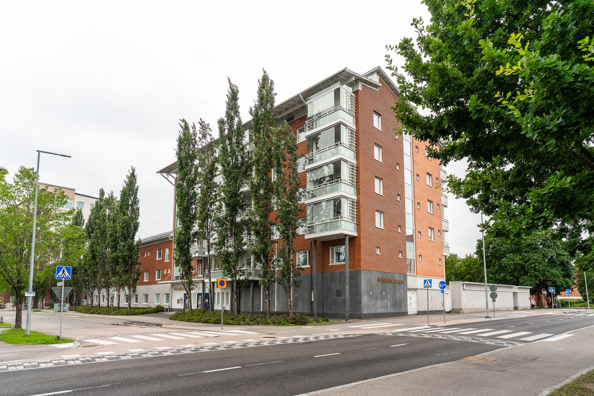 Unikkotie 28, Tikkurila, Vantaa