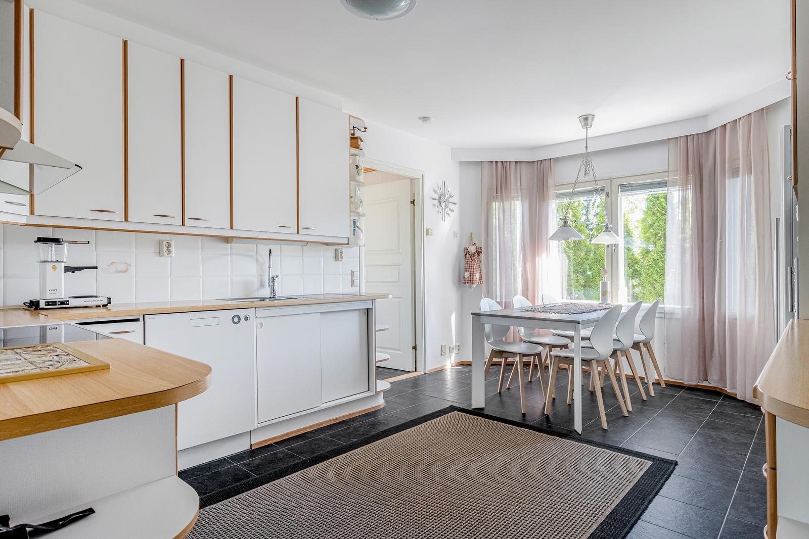 Kanadankuja 1, Pirtti, Kuopio