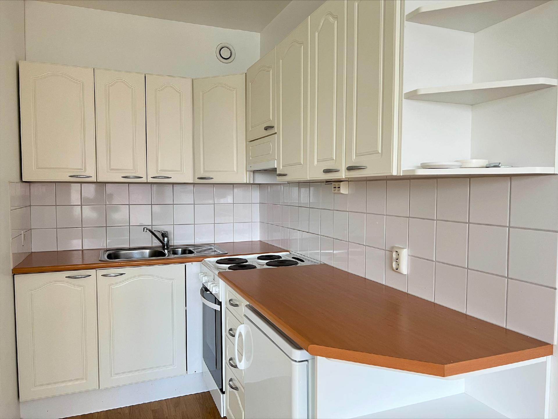 Kenttäkatu 7, Suulisniemi, Kotka