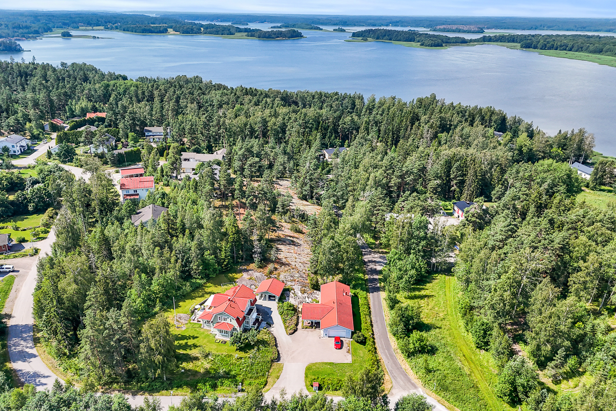 Kalliolahdentie 27, Tammisaari, Raasepori