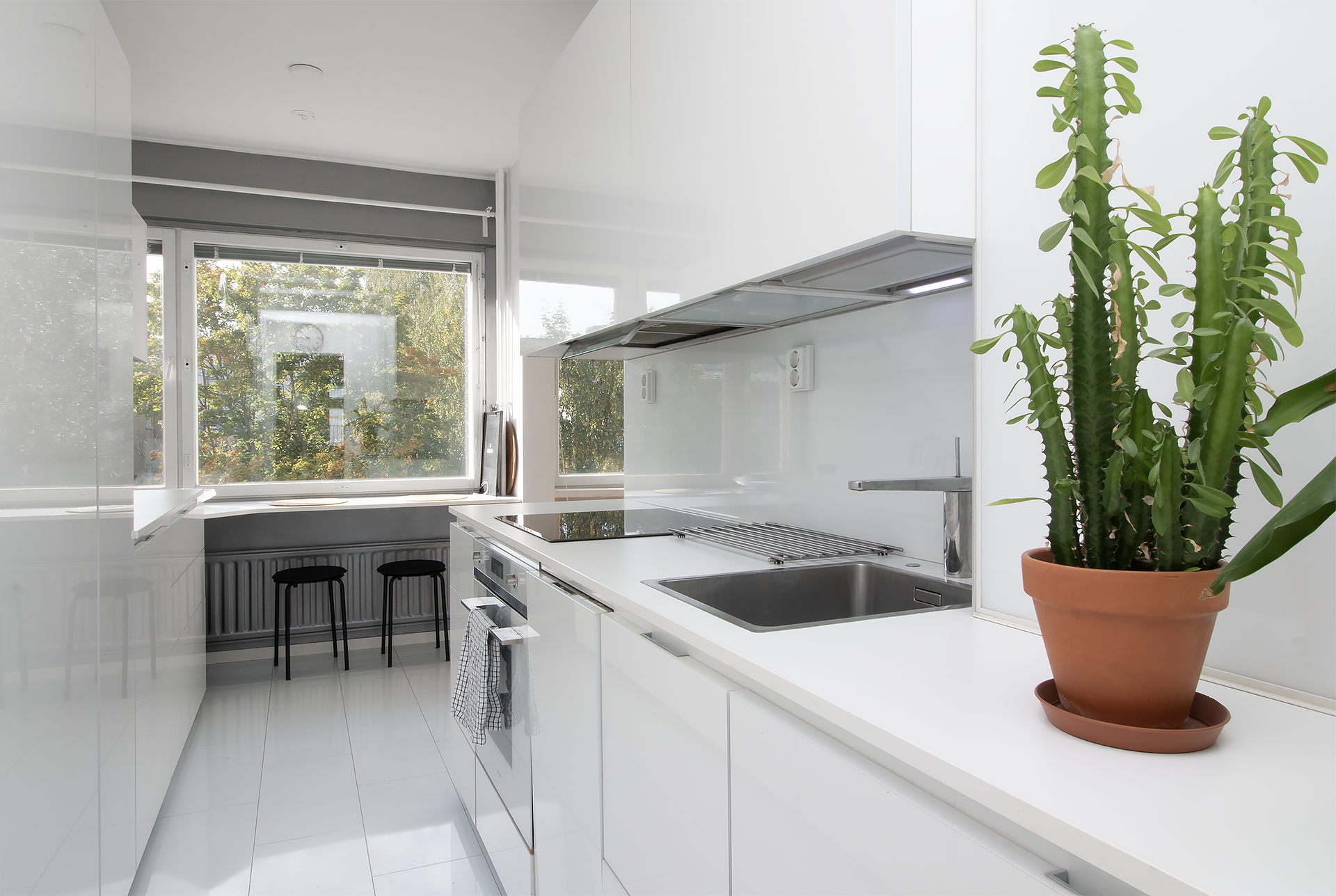 Myös kodinkoneet uusittu 2013.