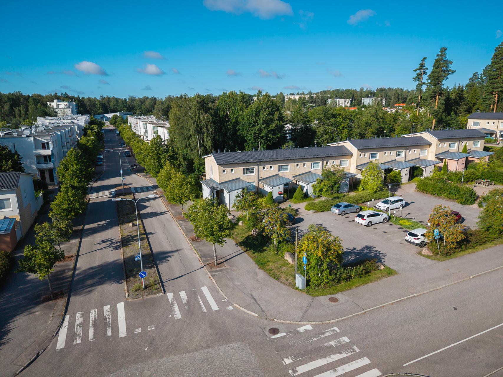 Nurmilinnuntie 1, Rastaala, Espoo
