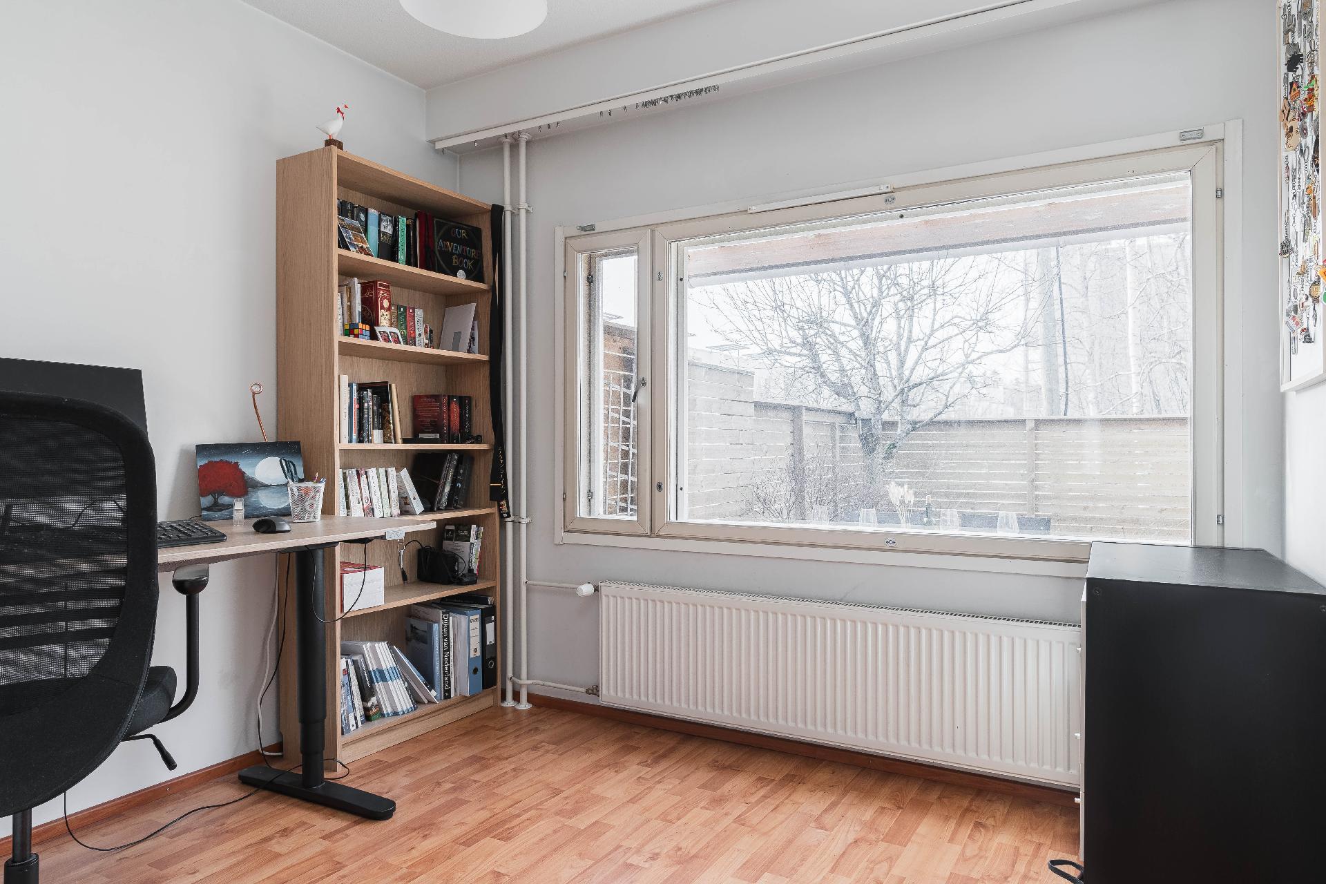 Nurmilinnuntie 1, Rastaala, Espoo